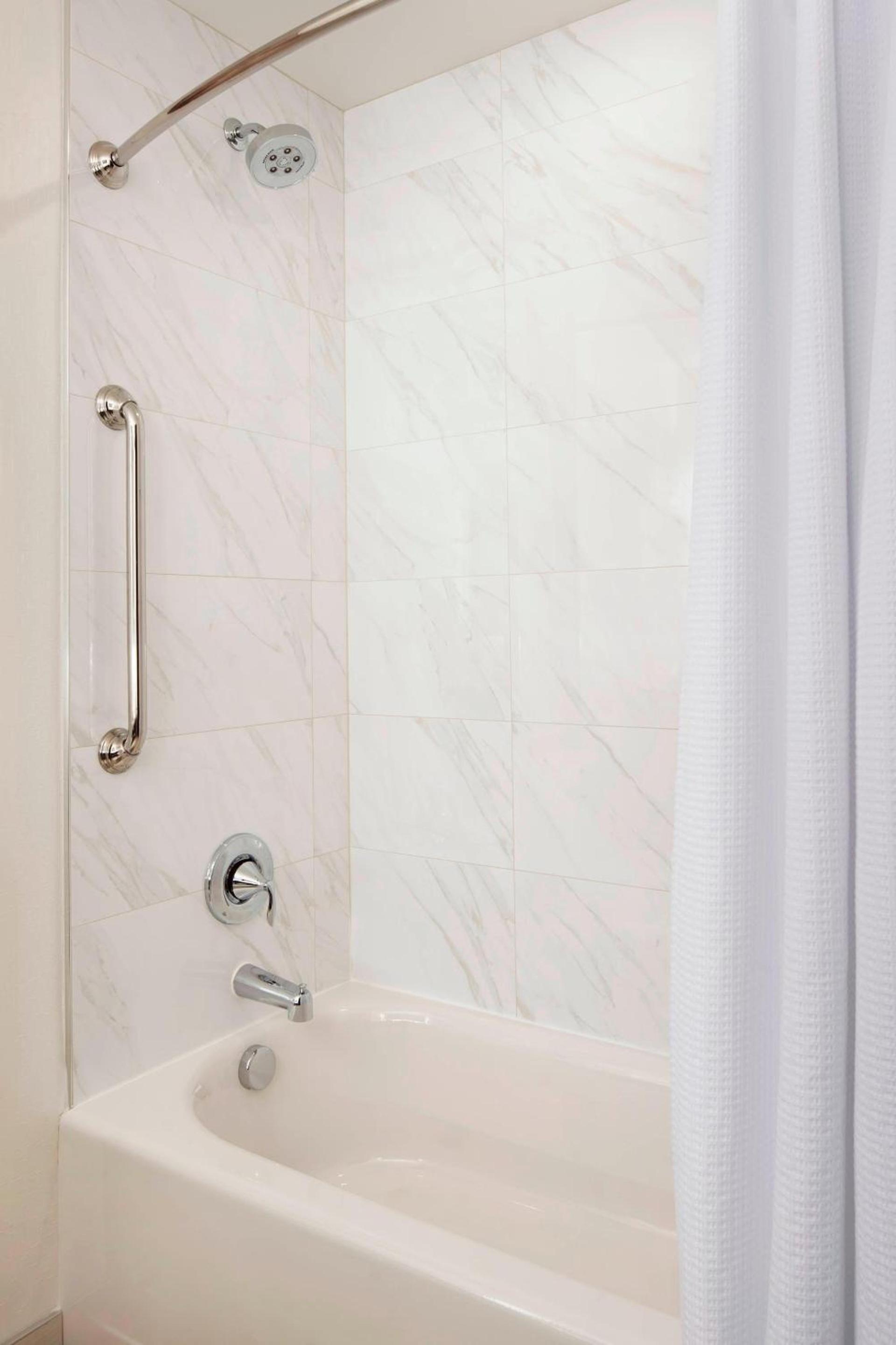 Renaissance Denver Downtown City Center Hotel photo 36