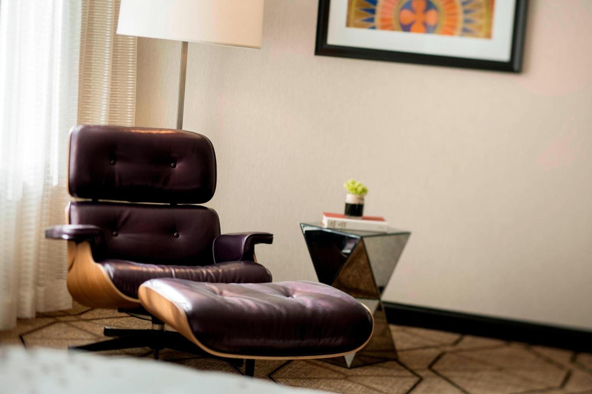 Renaissance Denver Downtown City Center Hotel photo 23