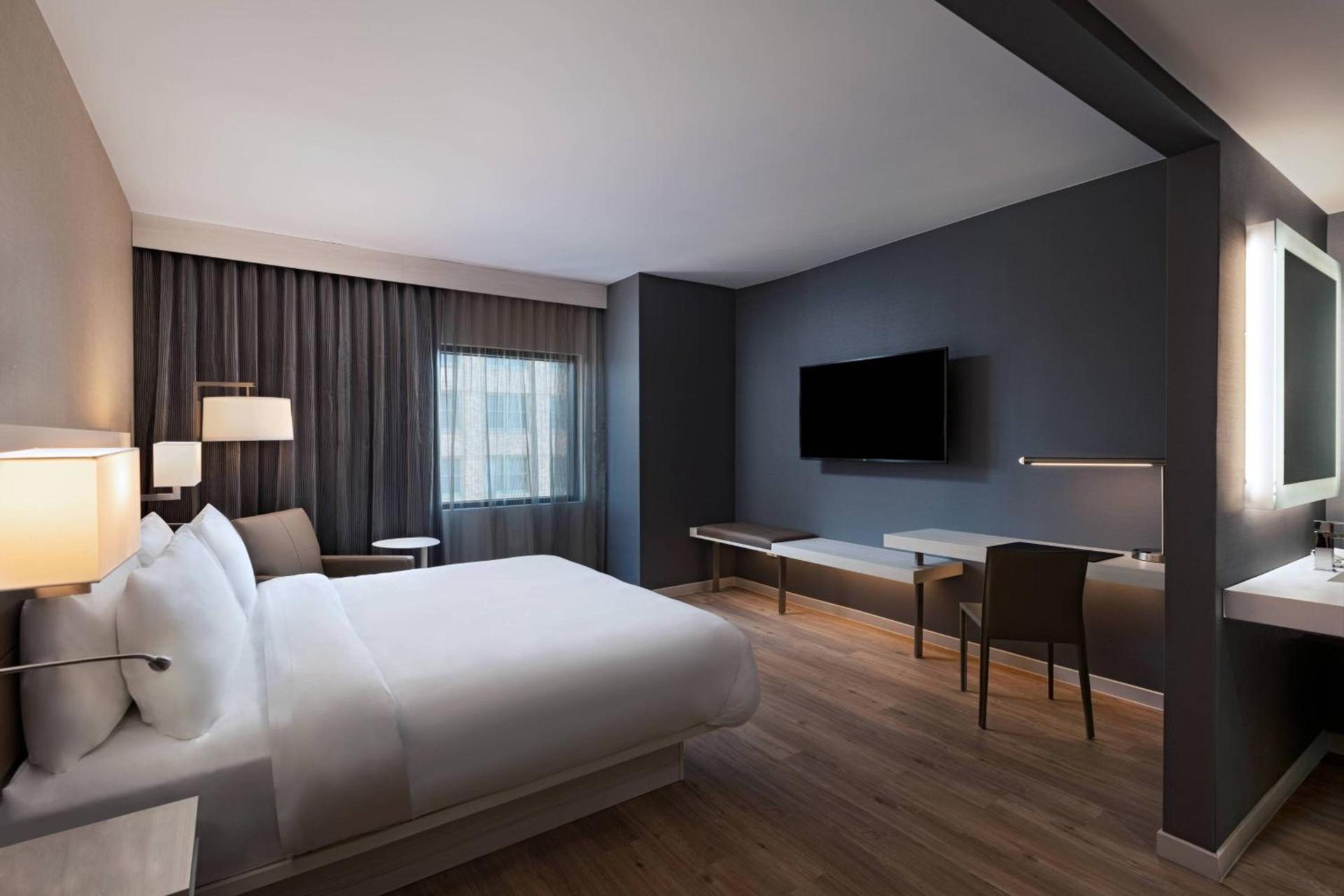 AC Hotel Fort Worth Downtown photo 13