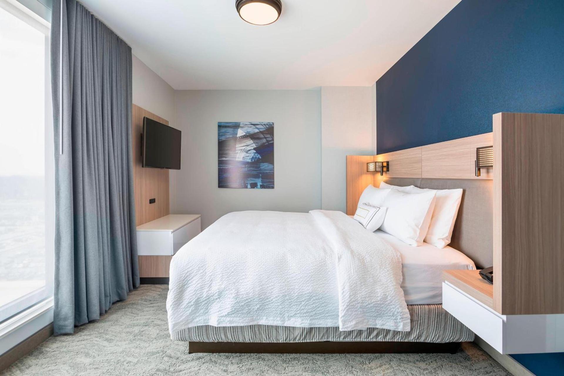 SpringHill Suites Madison photo 7