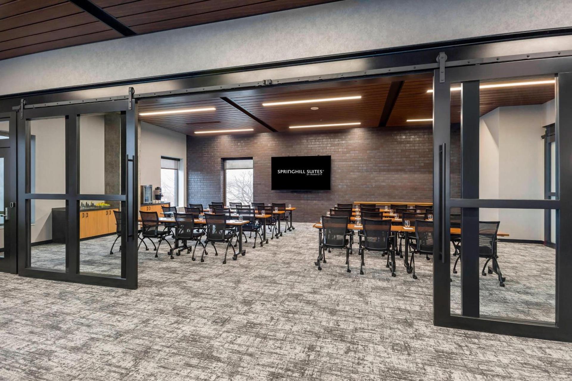 SpringHill Suites Madison photo 27