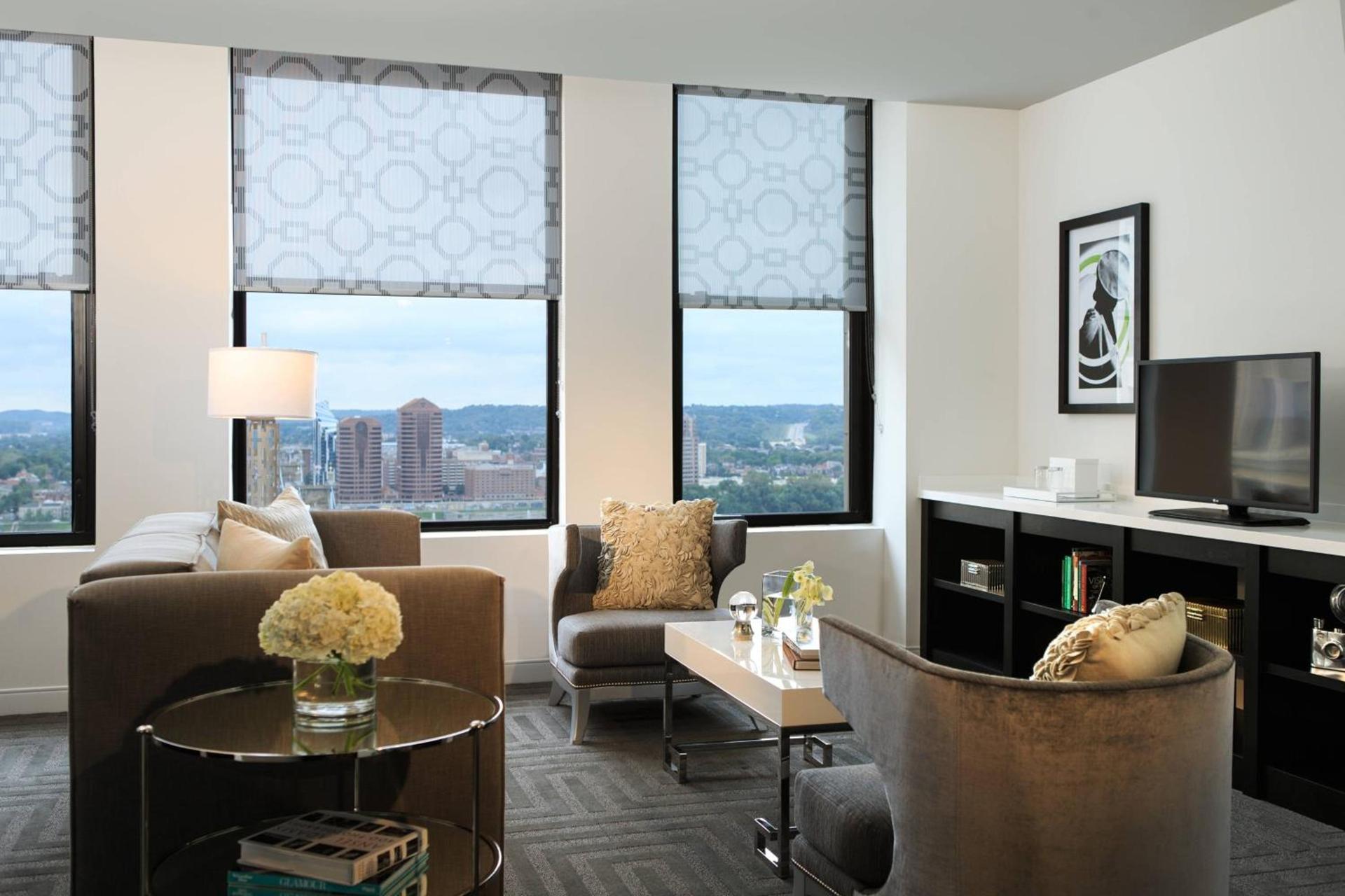 Renaissance Cincinnati Downtown Hotel photo 17