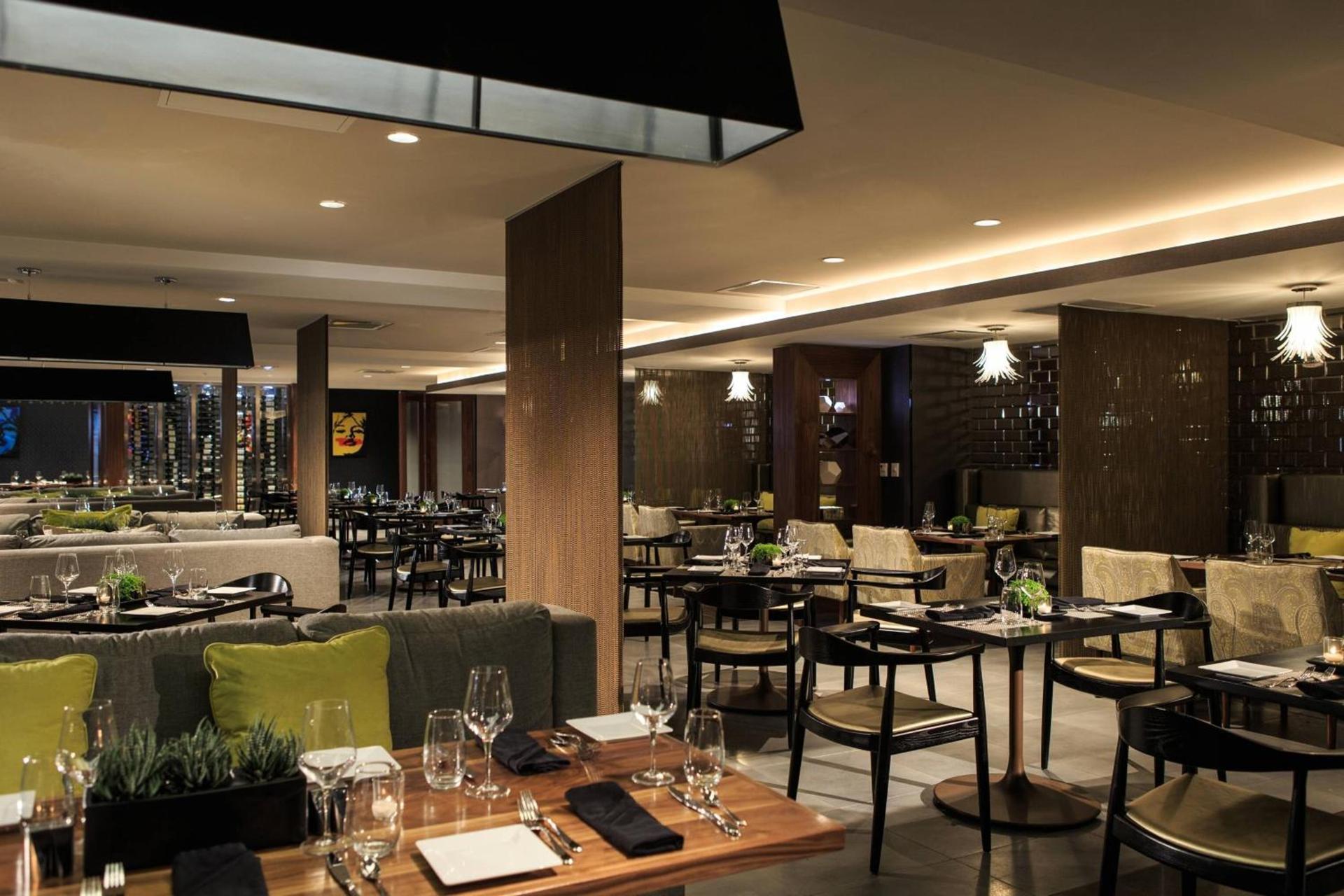 Renaissance Cincinnati Downtown Hotel photo 29