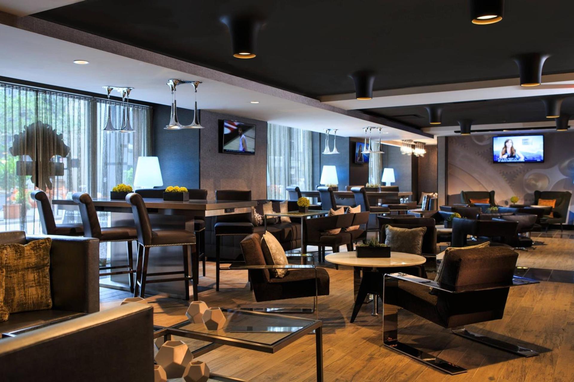 Renaissance Cincinnati Downtown Hotel photo 28
