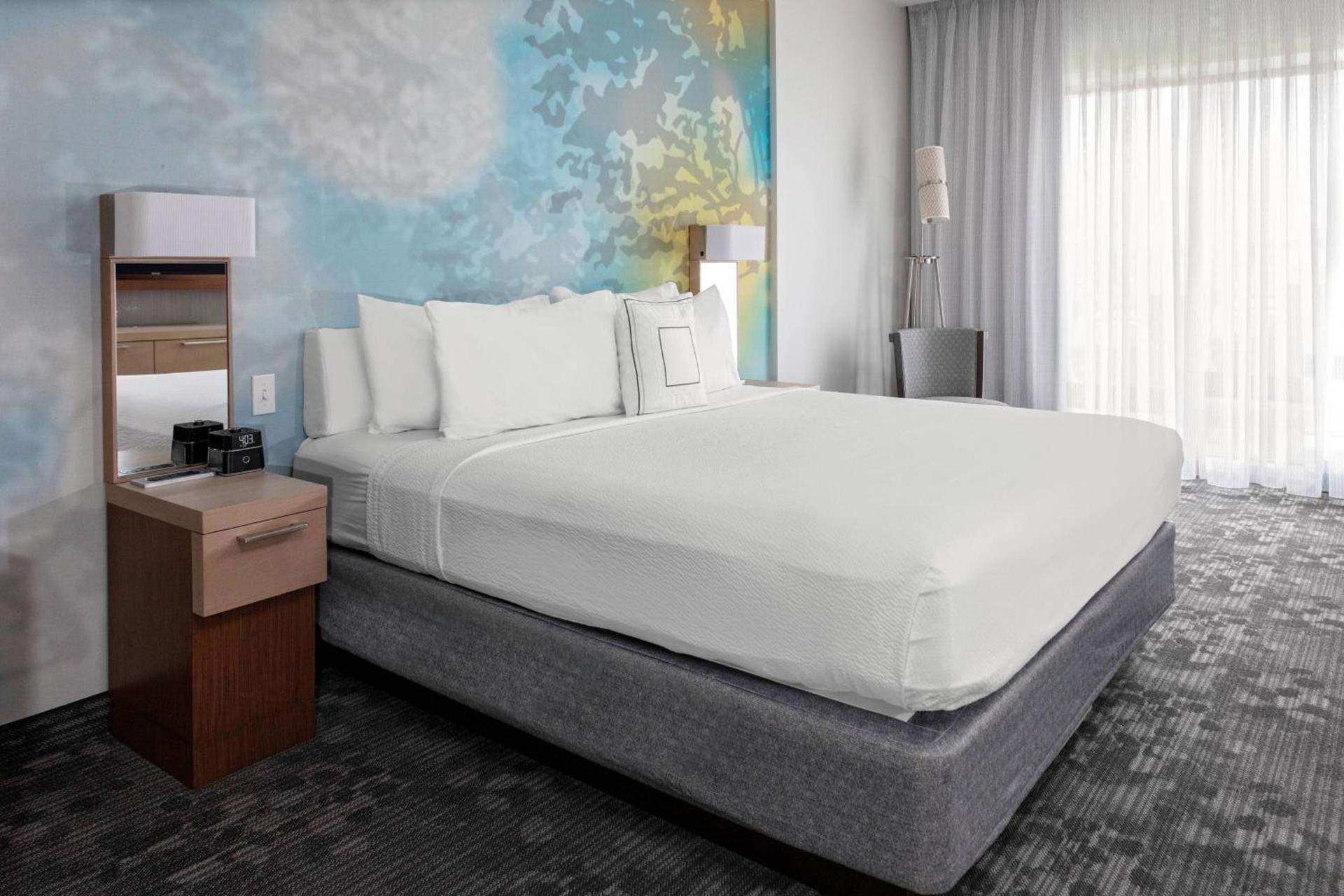 Courtyard by Marriott East Lansing Okemos photo 5