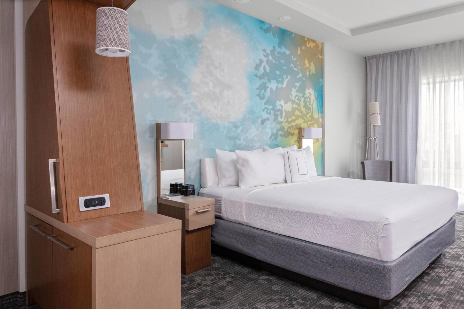 Courtyard by Marriott East Lansing Okemos photo 10