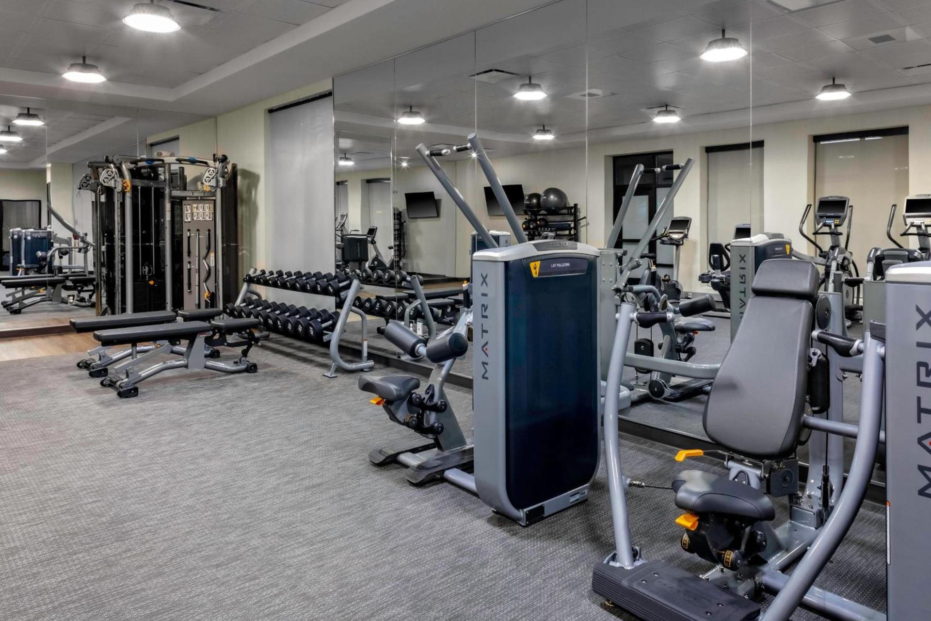 Courtyard by Marriott East Lansing Okemos photo 18