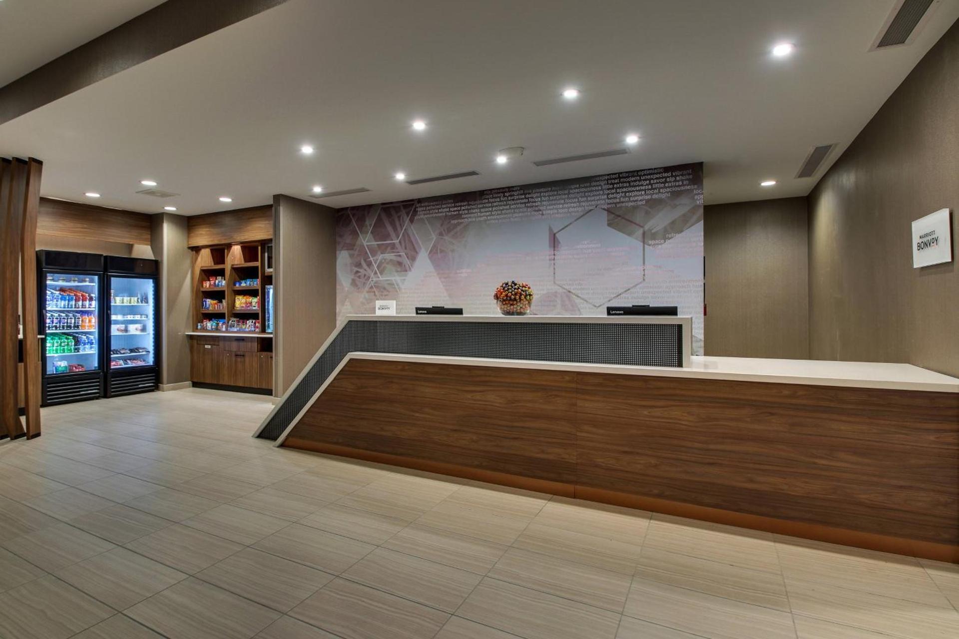 SpringHill Suites by Marriott Gulfport I-10 photo 2