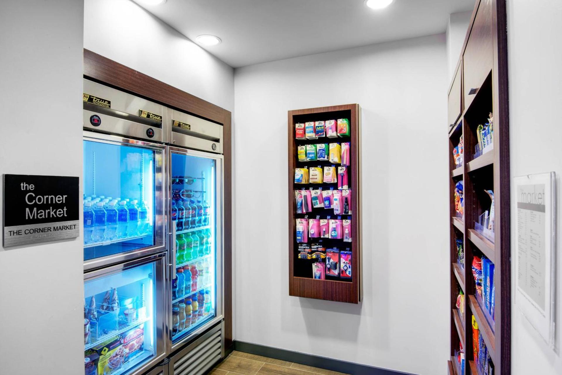 Fairfield Inn & Suites by Marriott Charlotte Uptown photo 16