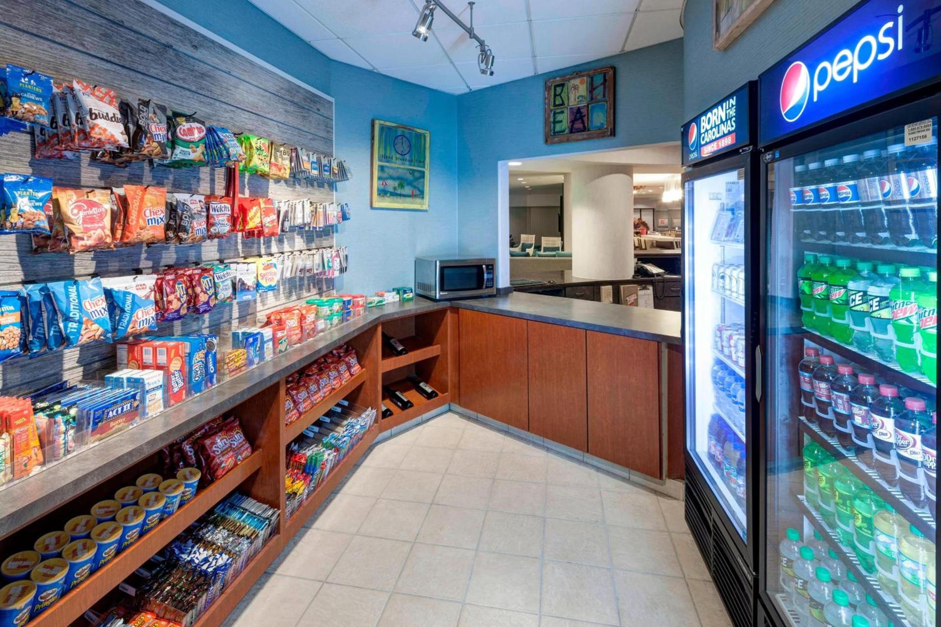 Courtyard by Marriott Carolina Beach Oceanfront photo 25