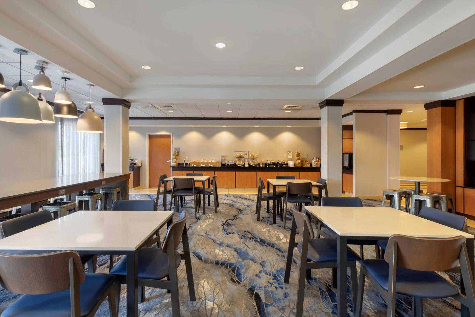 Fairfield Inn & Suites by Marriott Rockford photo 28