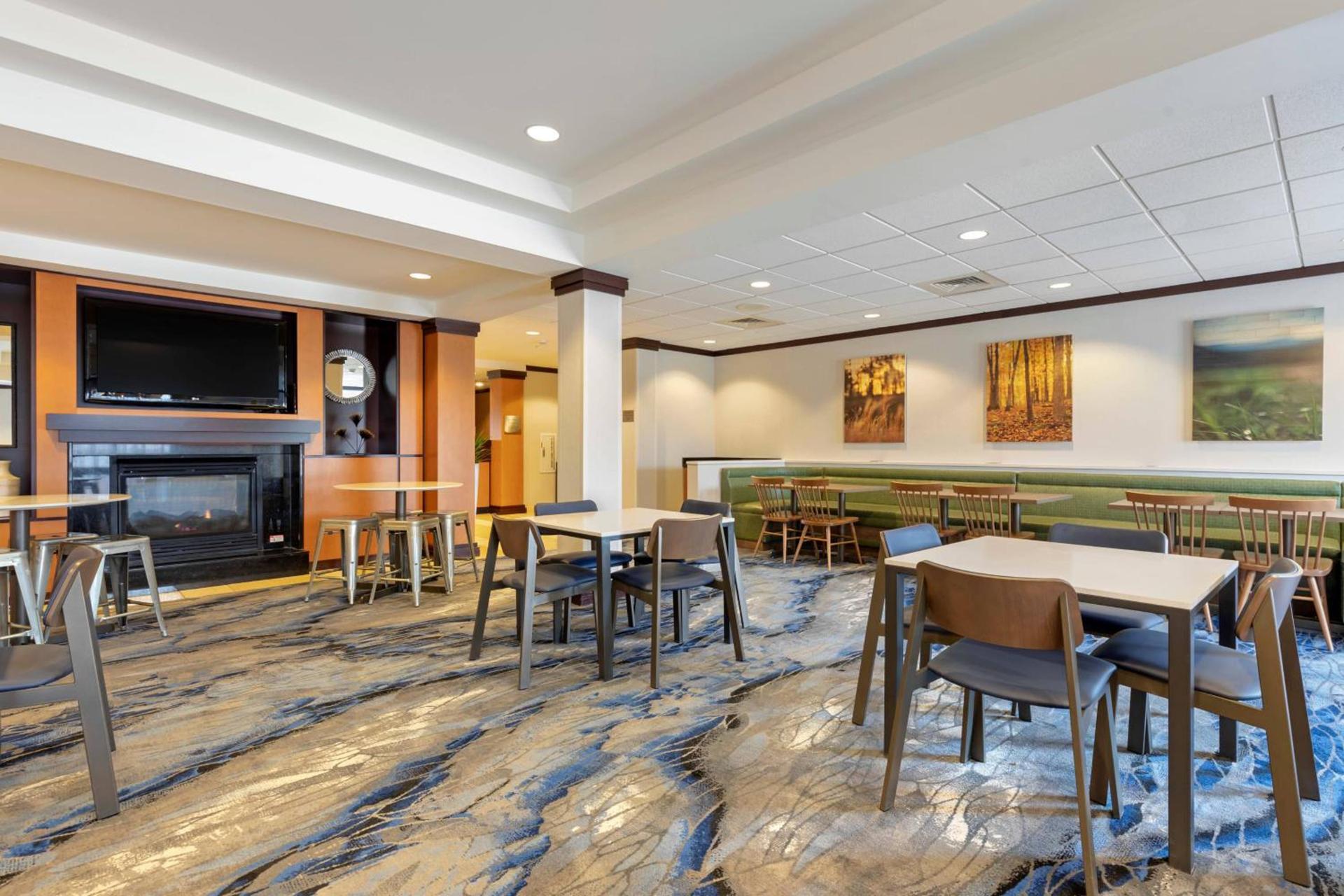 Fairfield Inn & Suites by Marriott Rockford photo 29