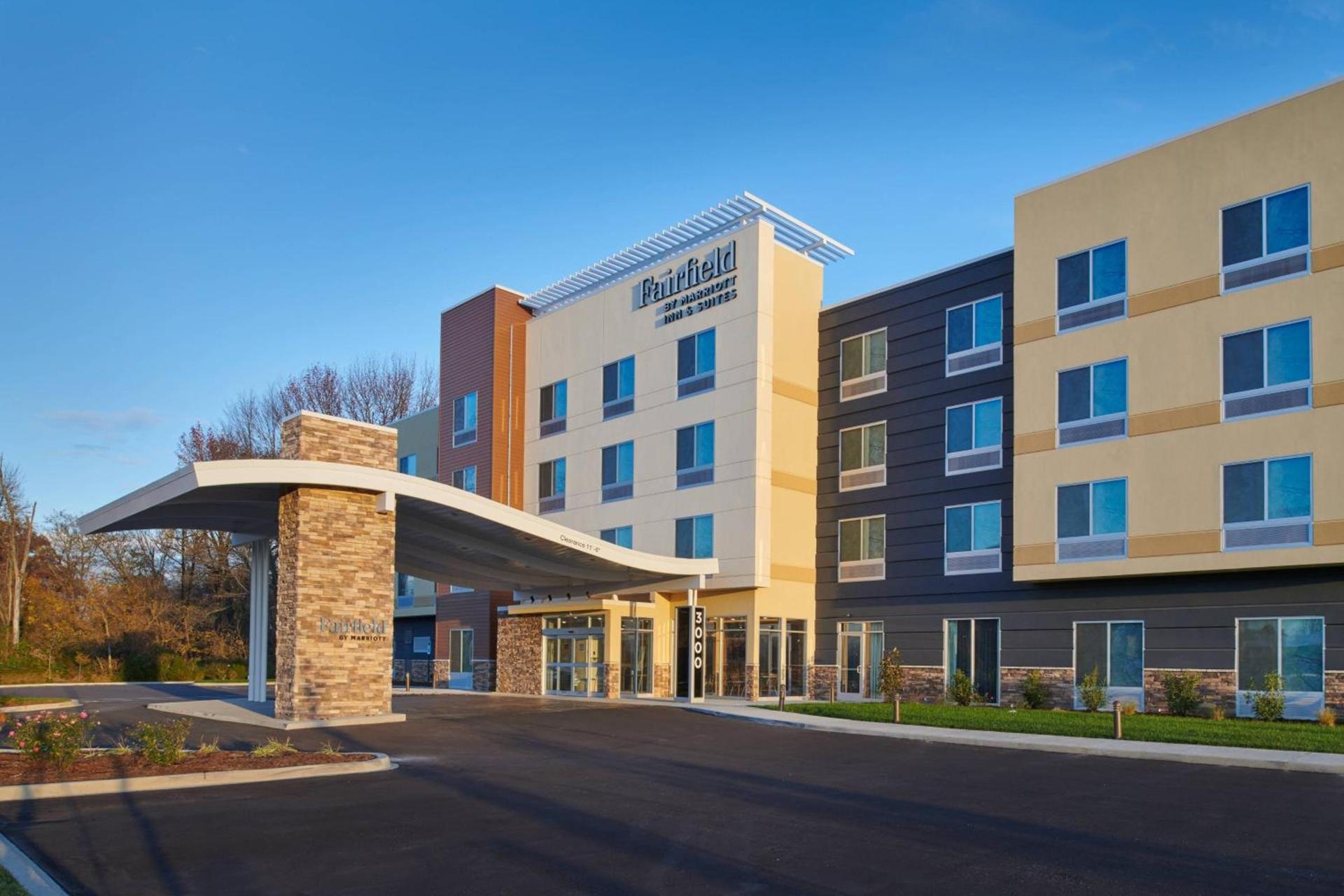 Fairfield Inn & Suites by Marriott Louisville Jeffersonville — hotel in Jeffersonville