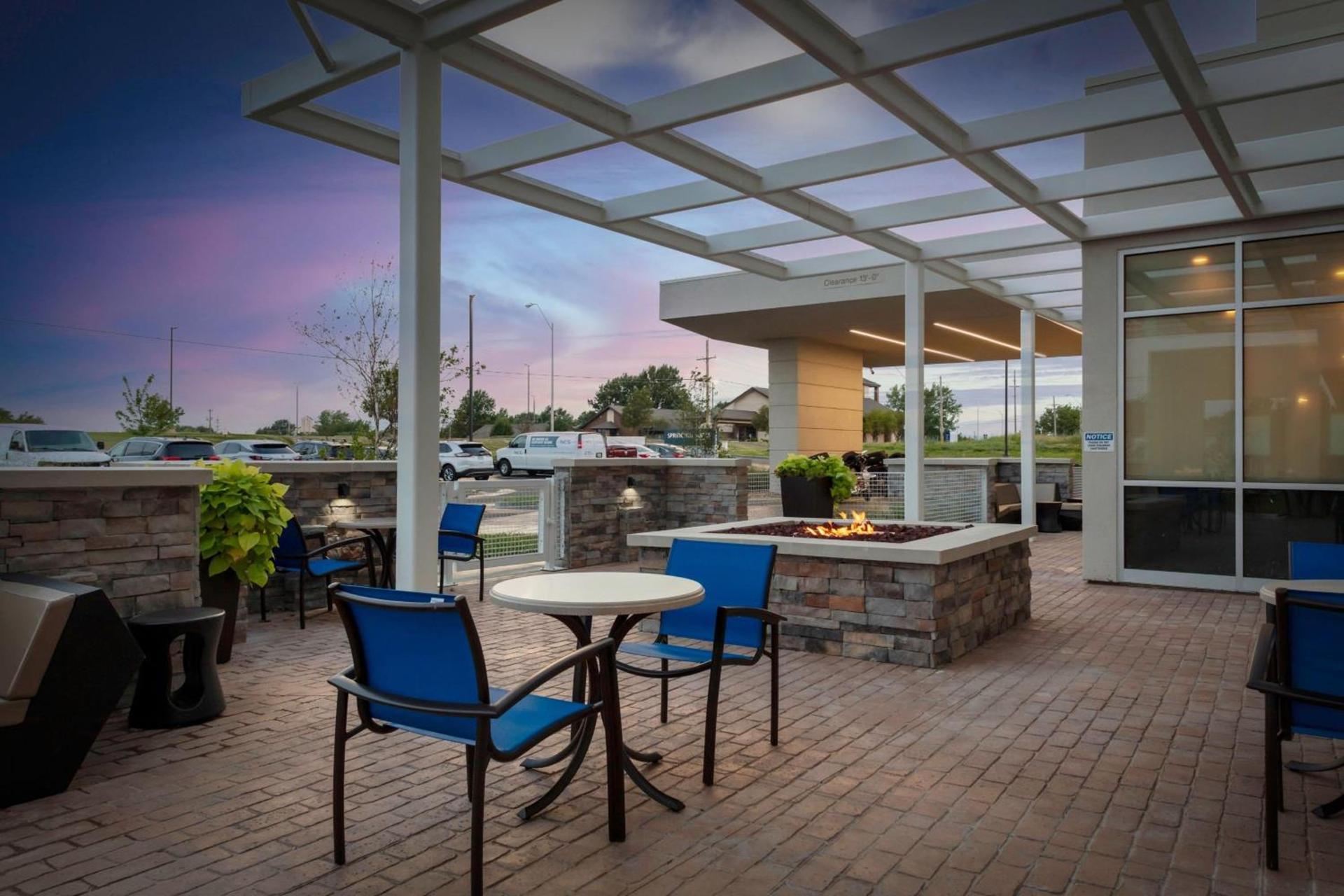 SpringHill Suites Kansas City Airport photo 22