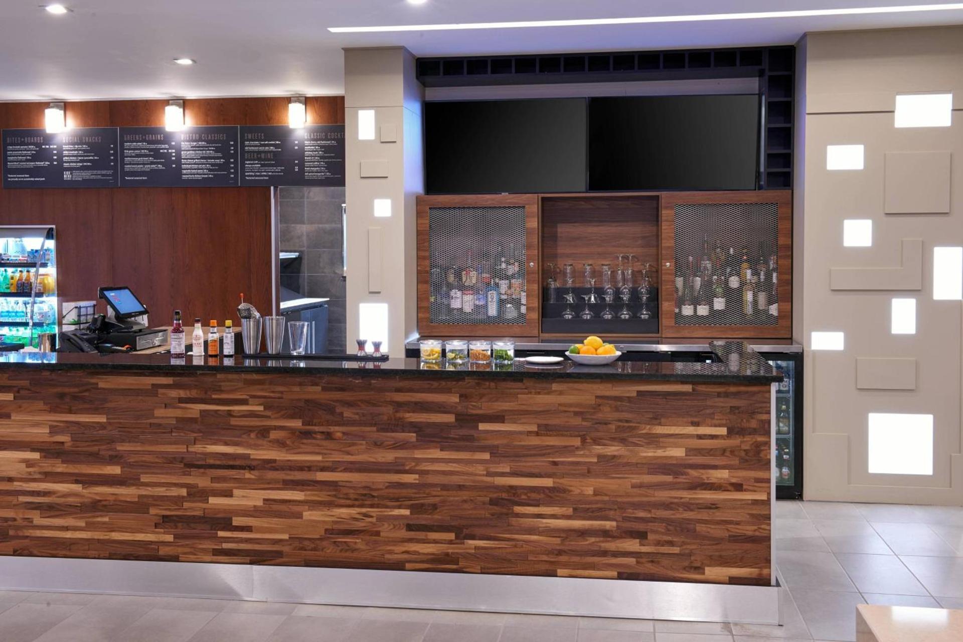 Courtyard by Marriott Jackson photo 28