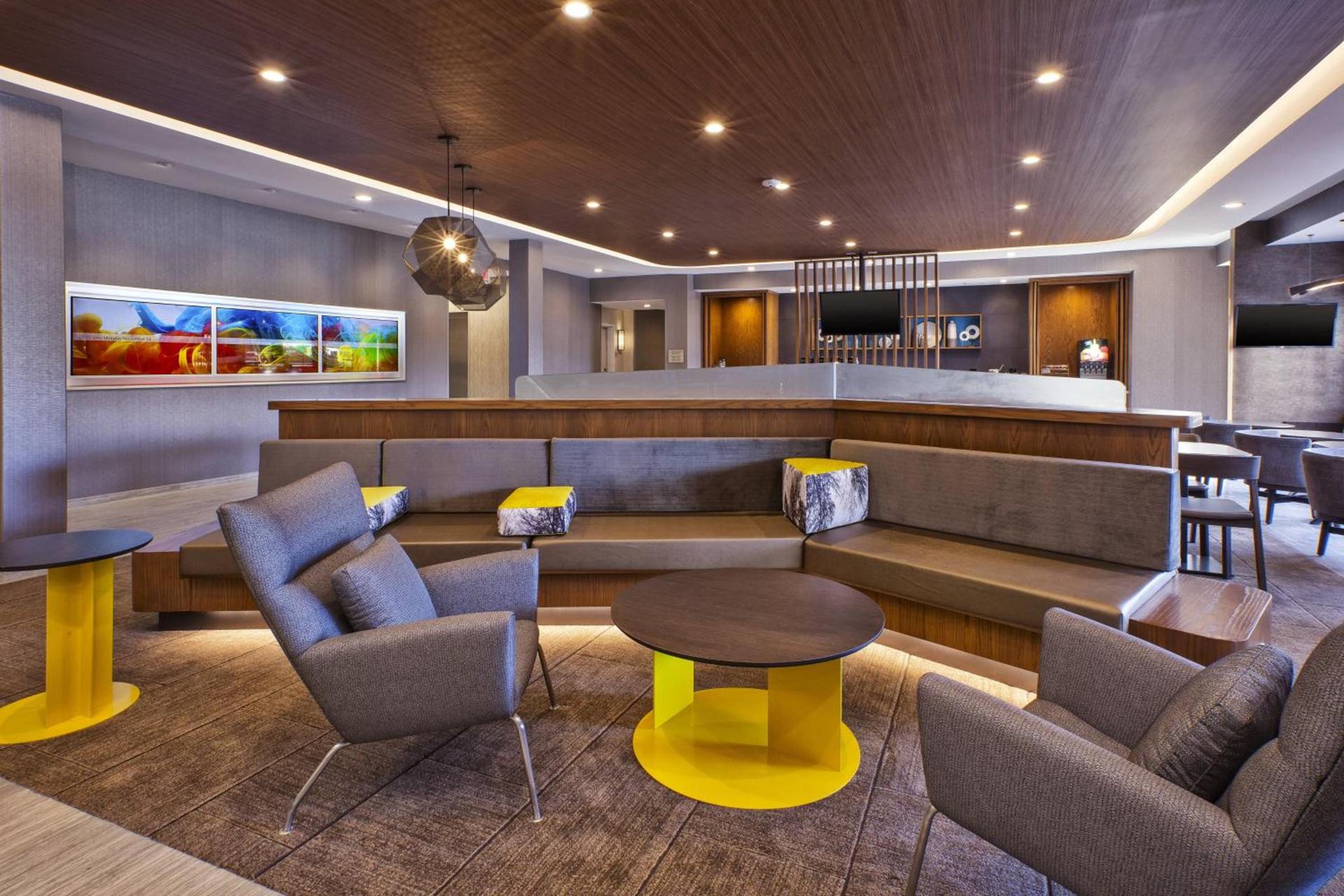 SpringHill Suites by Marriott St. Joseph Benton Harbor photo 5
