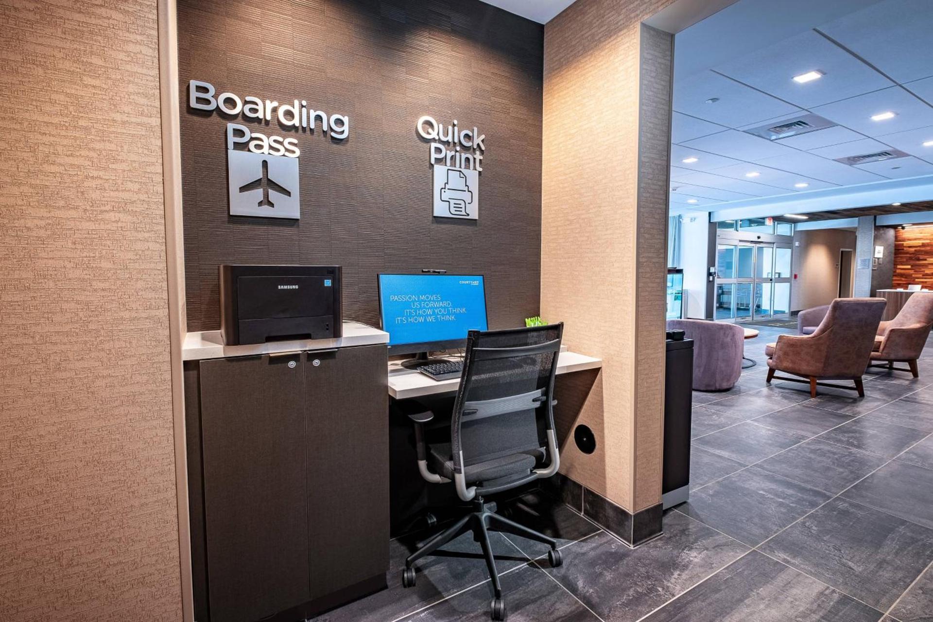 Courtyard by Marriott Toledo West photo 18