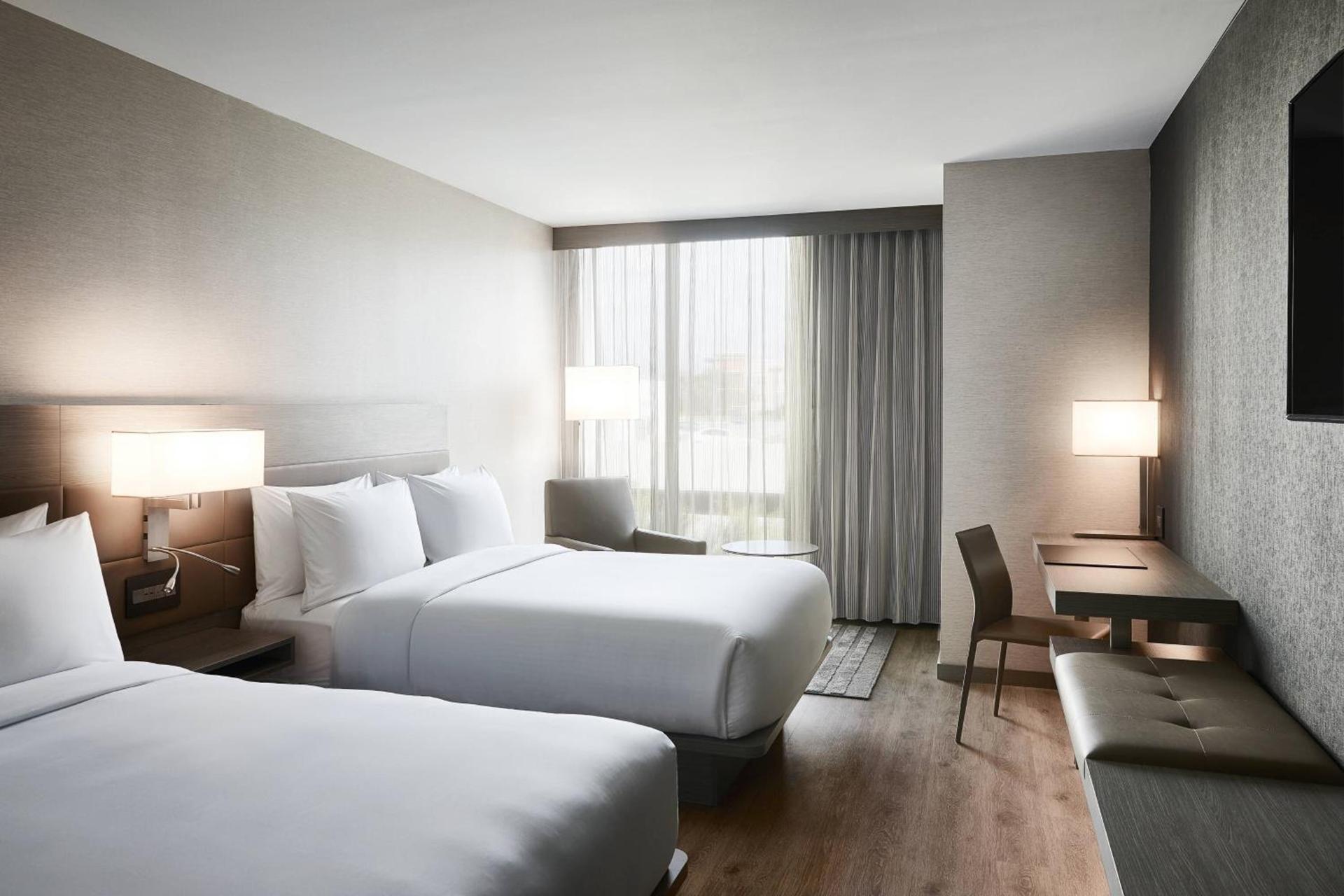 AC Hotel by Marriott Tampa Airport photo 9