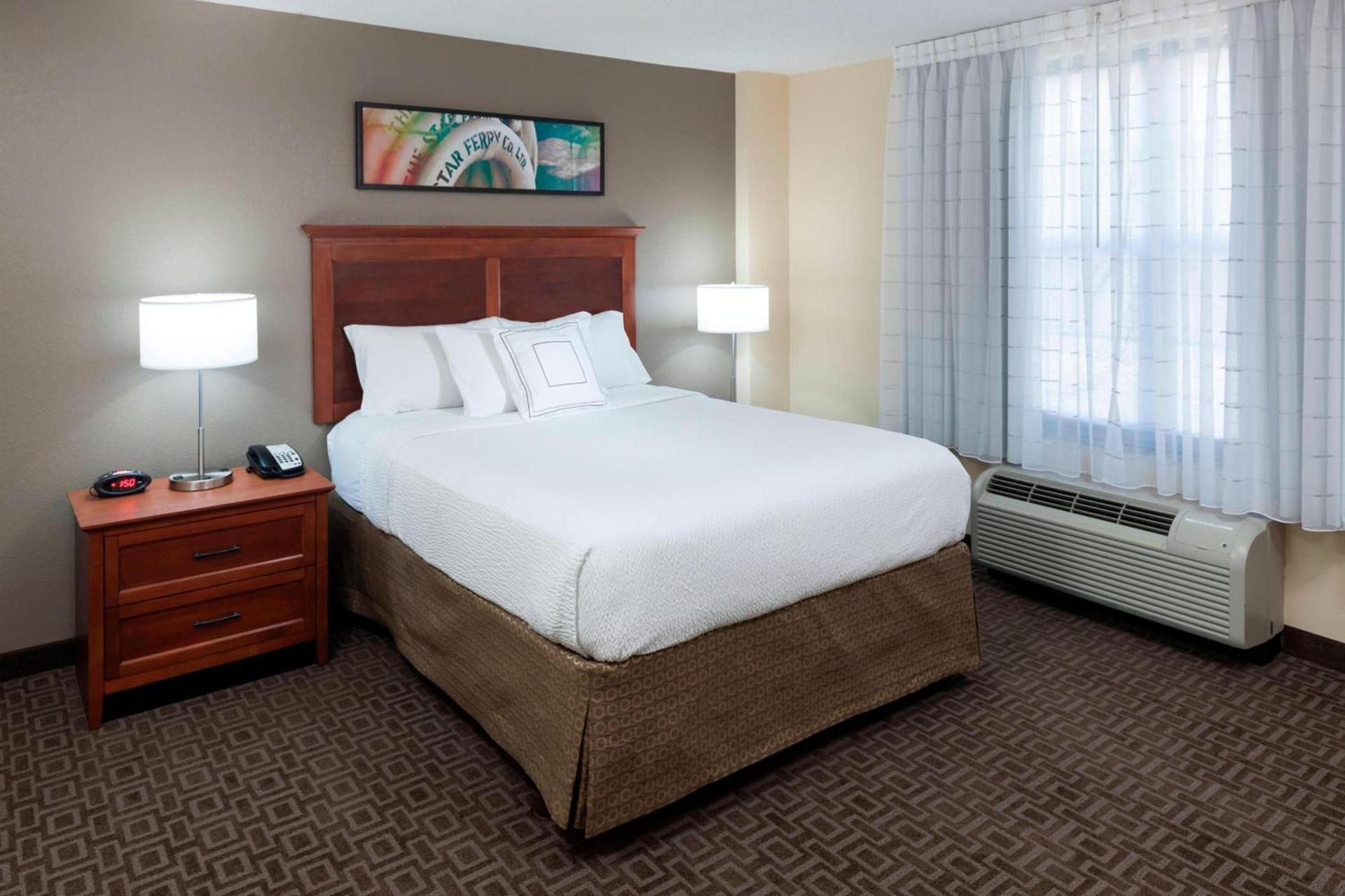 TownePlace Suites by Marriott Suffolk Chesapeake photo 10