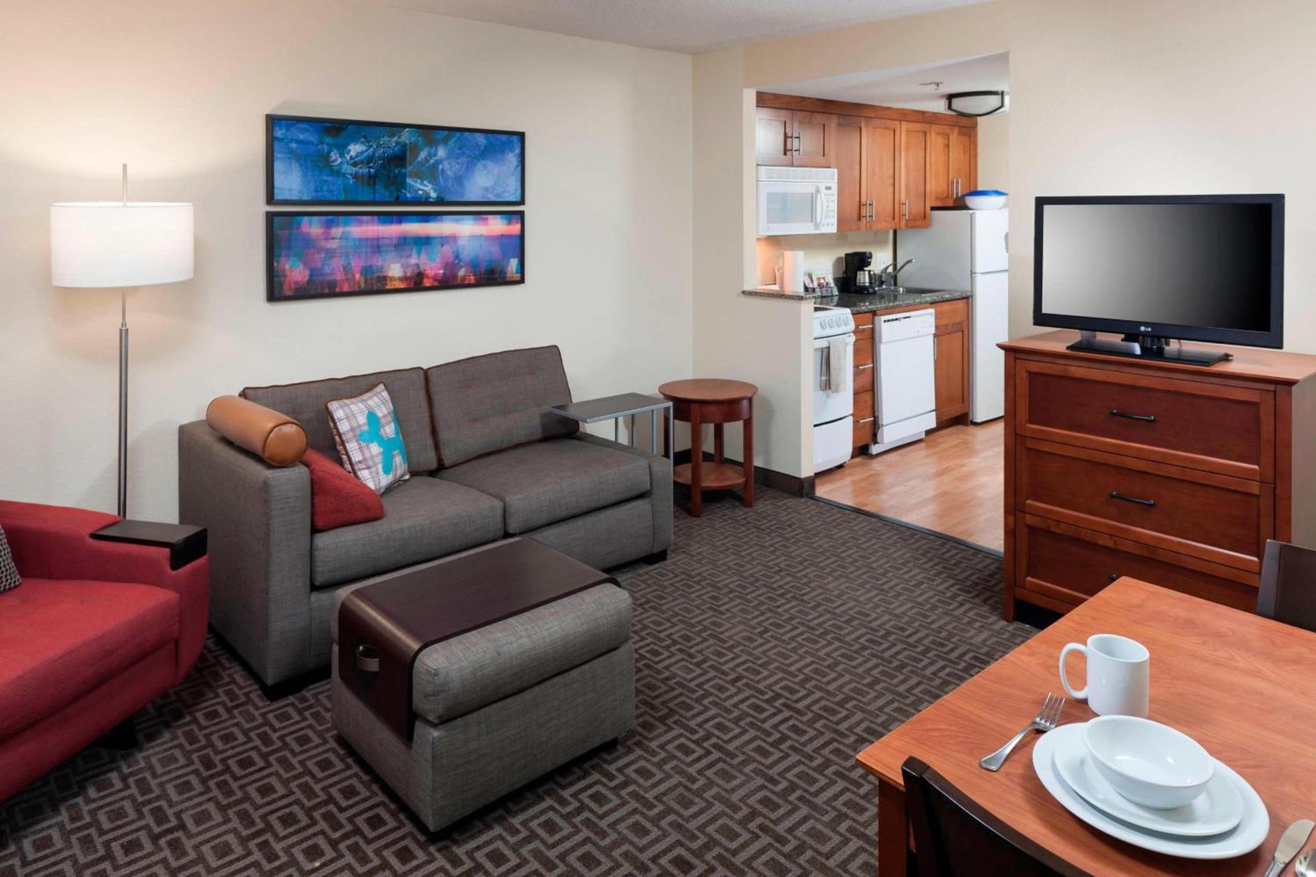 TownePlace Suites by Marriott Suffolk Chesapeake photo 31