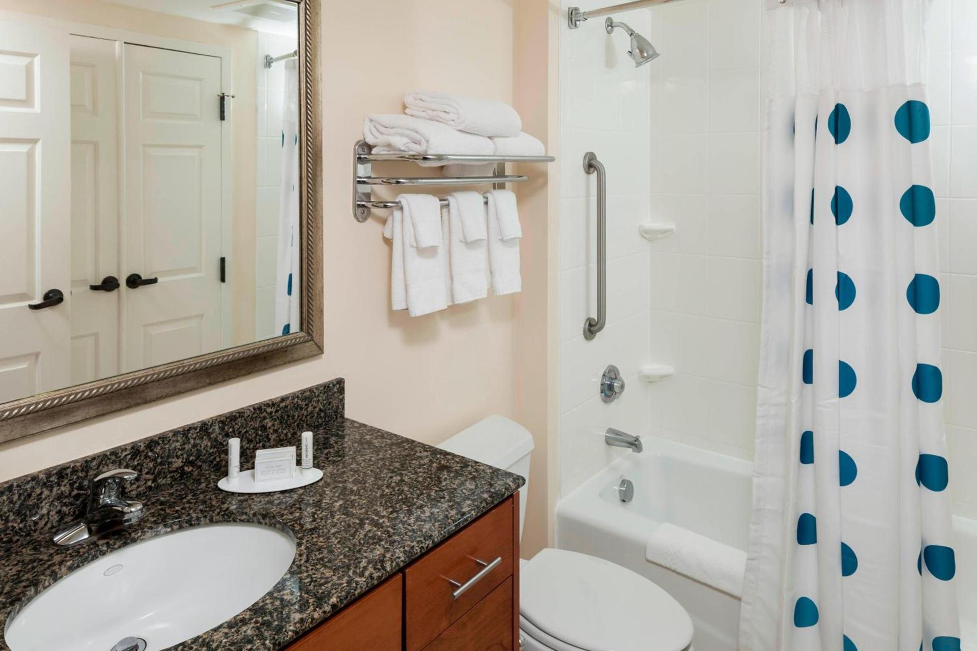 TownePlace Suites by Marriott Suffolk Chesapeake photo 16