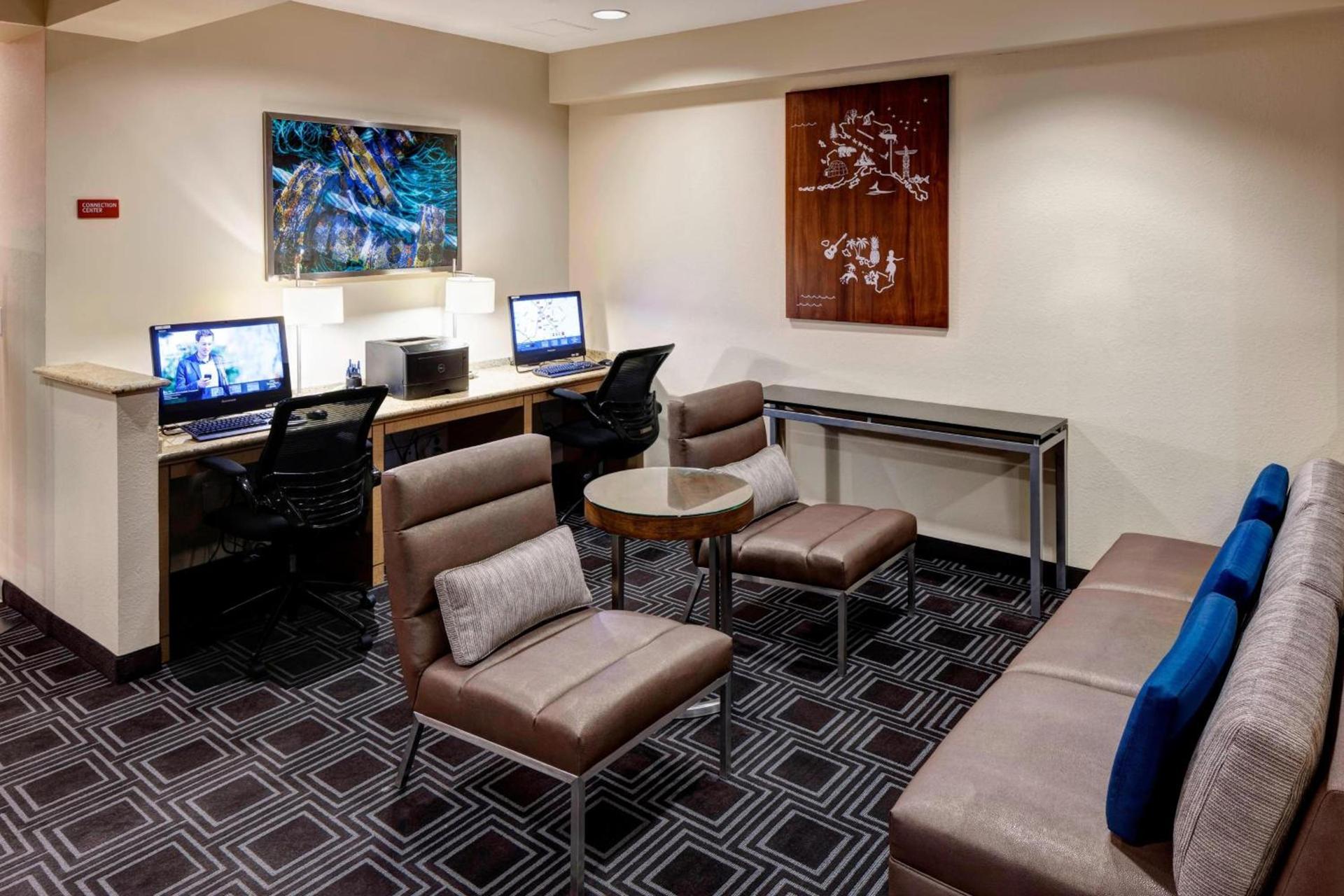 TownePlace Suites by Marriott Suffolk Chesapeake photo 21