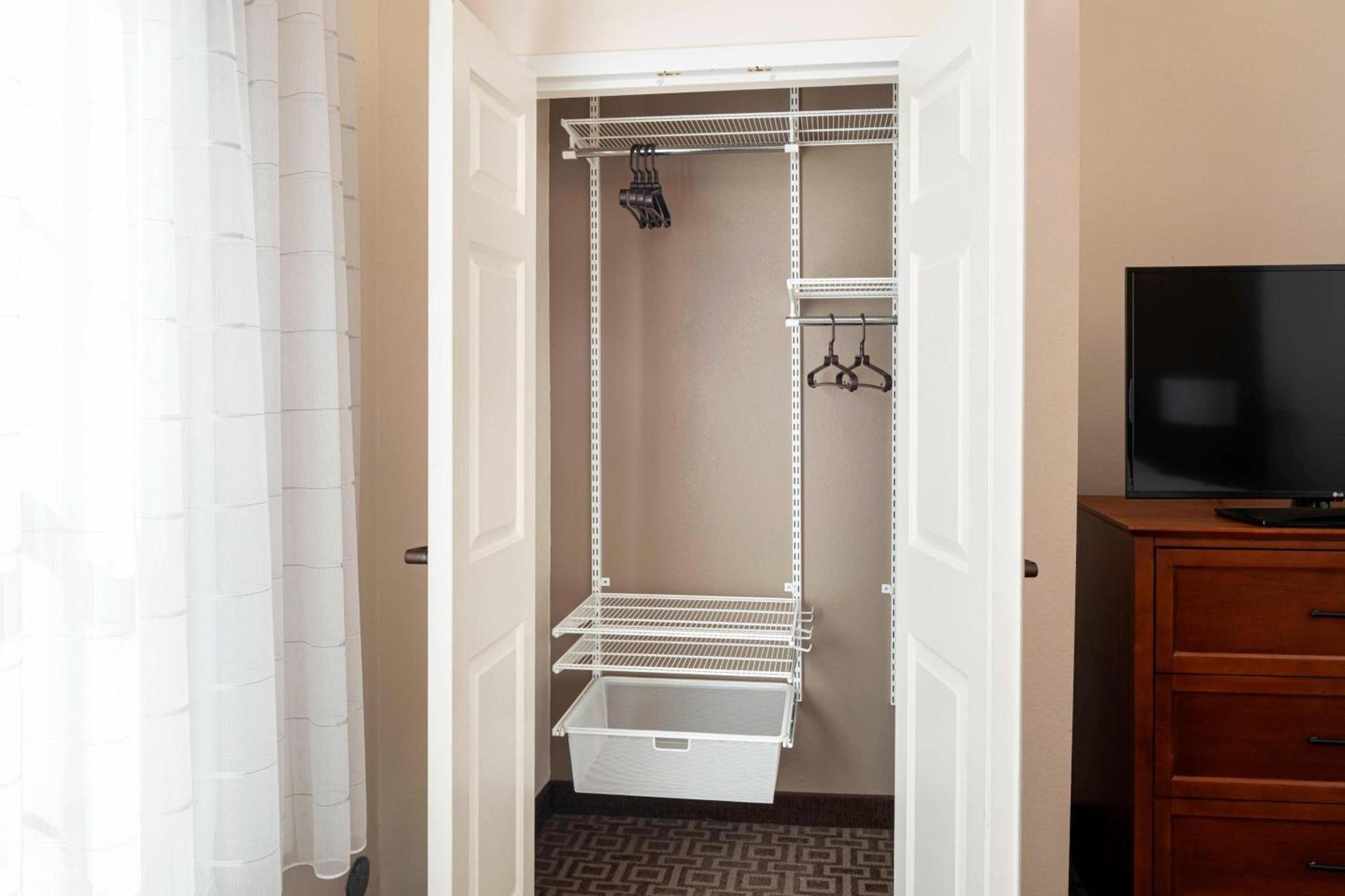 TownePlace Suites by Marriott Suffolk Chesapeake photo 15