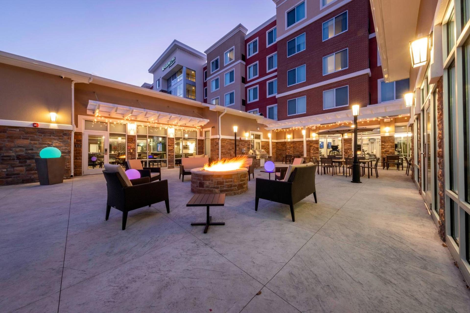 Residence Inn by Marriott Richmond at the Notch photo 35