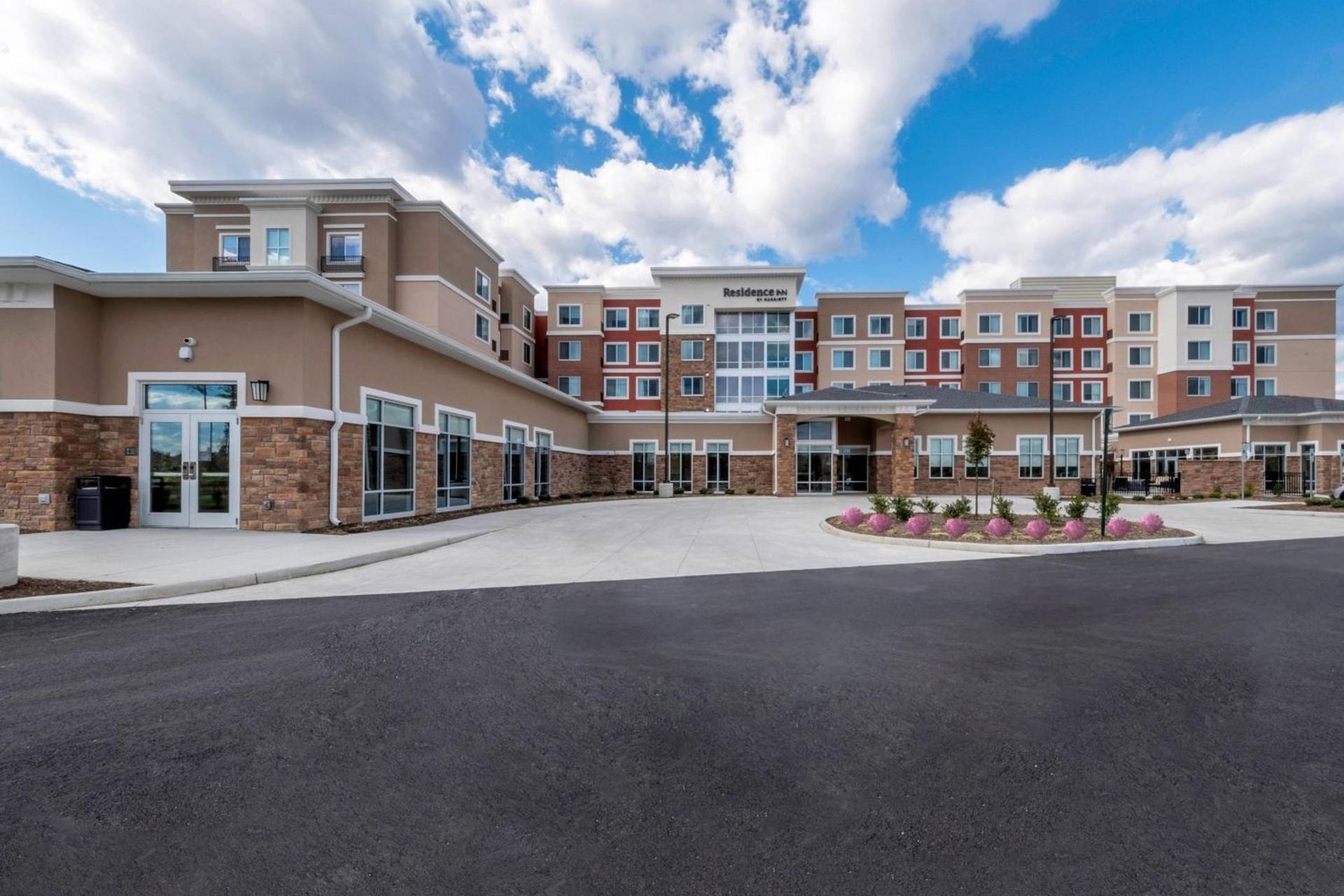 Residence Inn by Marriott Richmond at the Notch photo 2