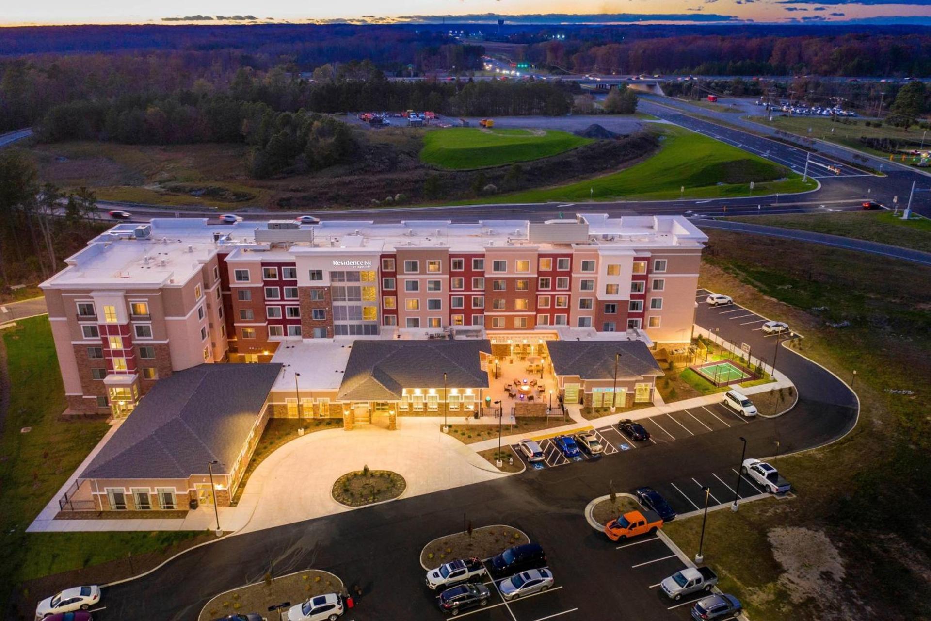 Residence Inn by Marriott Richmond at the Notch photo 1