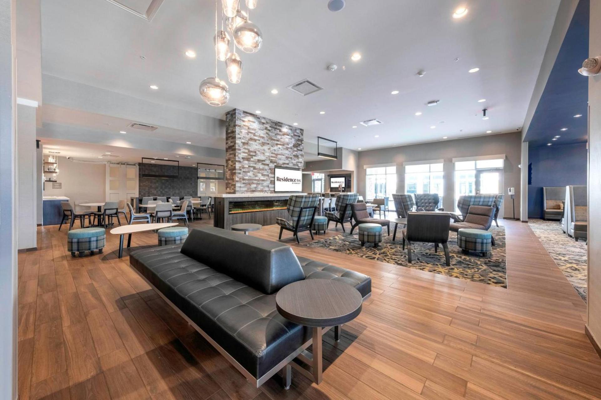 Residence Inn by Marriott Richmond at the Notch photo 4