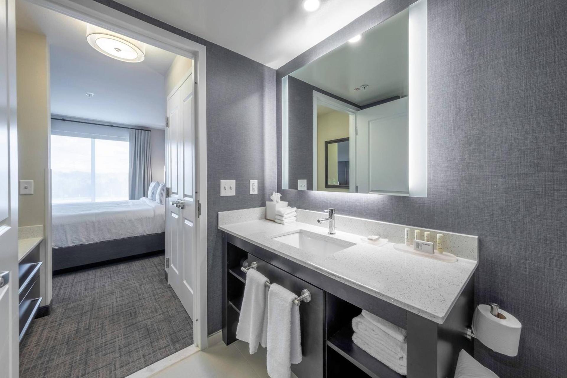 Residence Inn by Marriott Richmond at the Notch photo 19