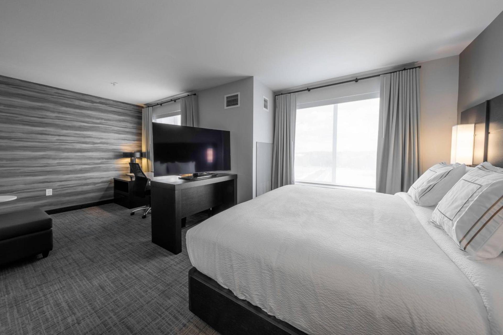 Residence Inn by Marriott Richmond at the Notch photo 22