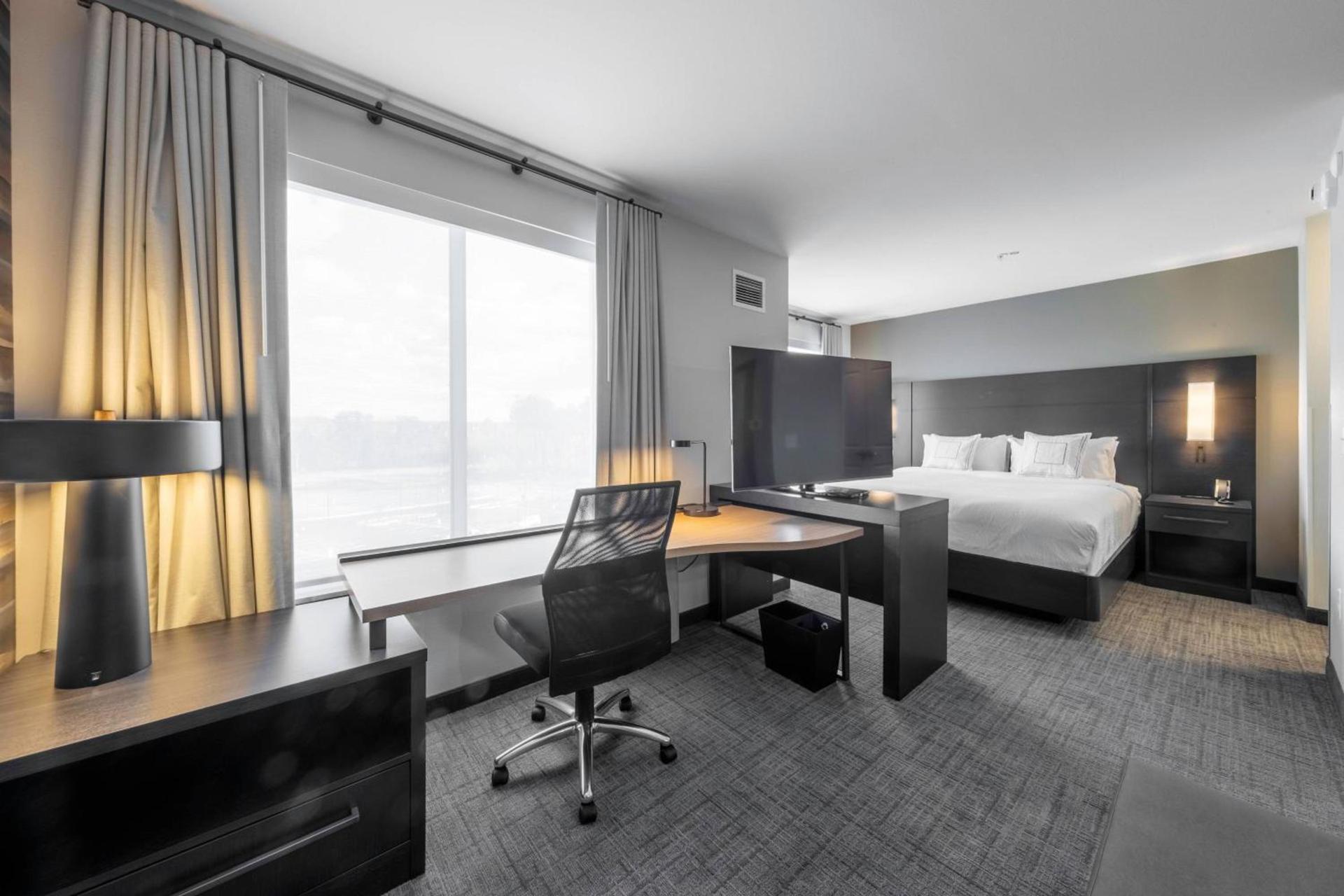 Residence Inn by Marriott Richmond at the Notch photo 21