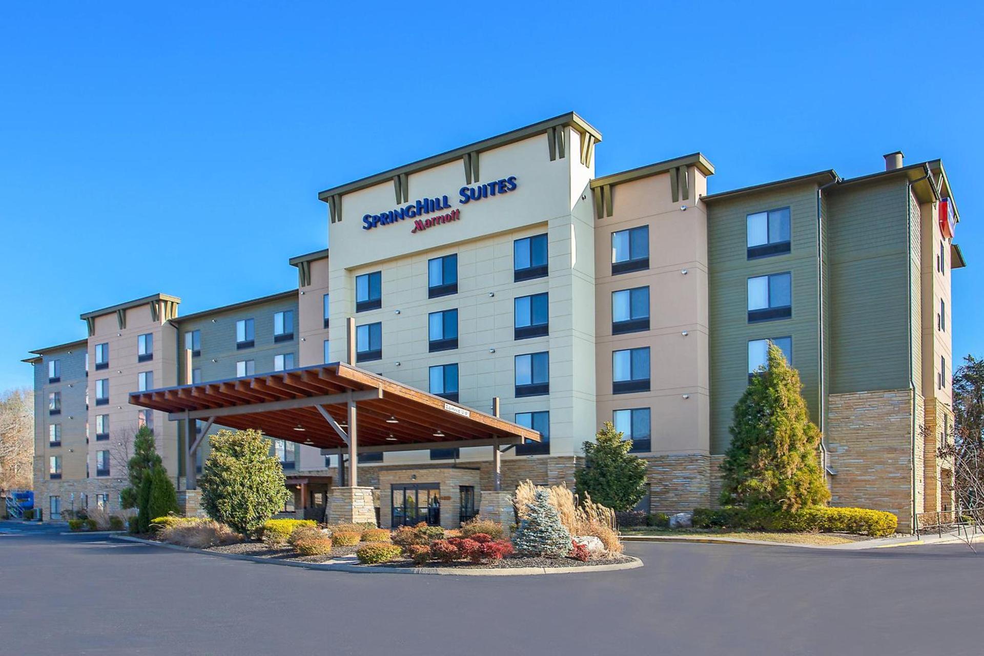 SpringHill Suites Pigeon Forge photo 1