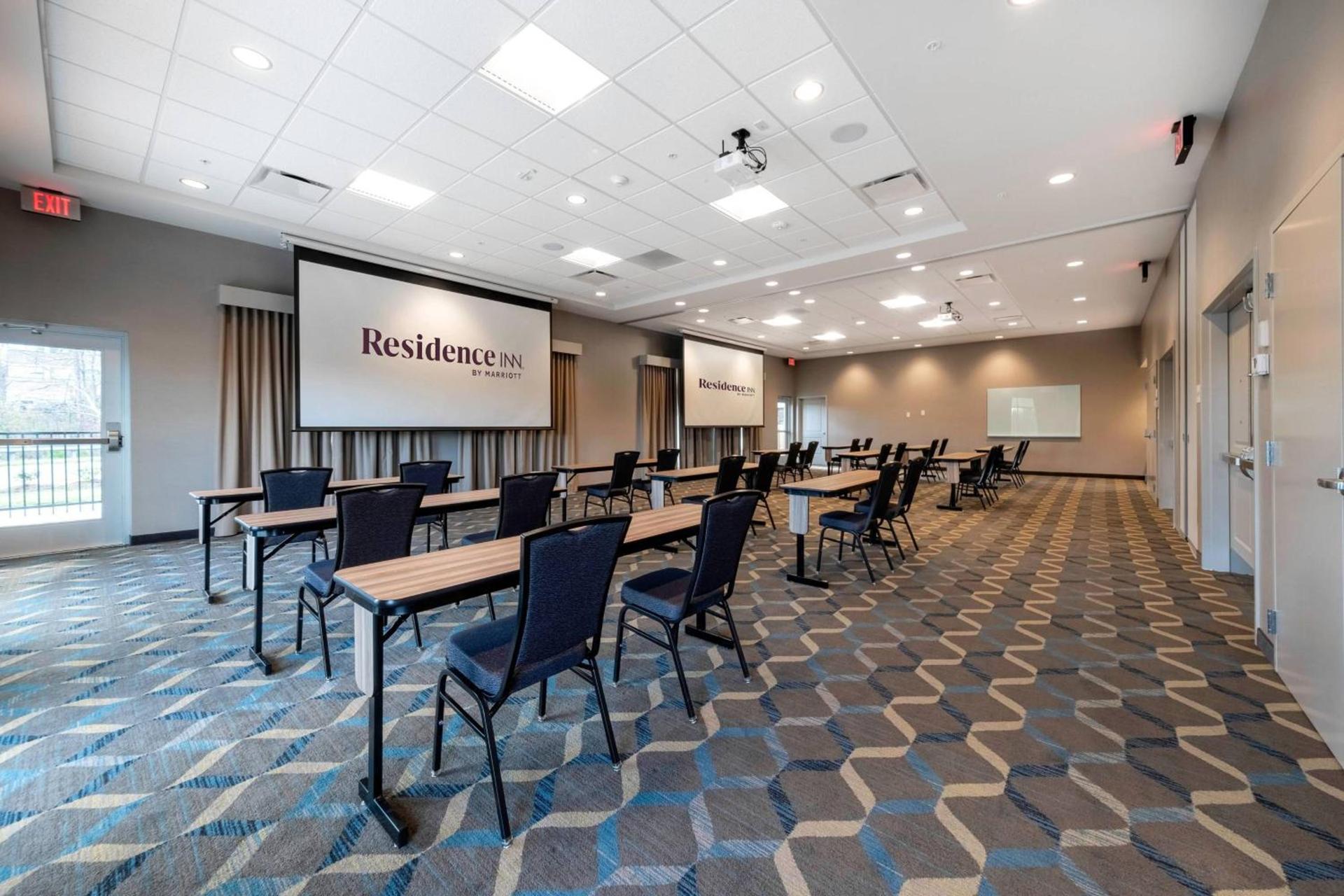 Residence Inn by Marriott Richmond at the Notch photo 50