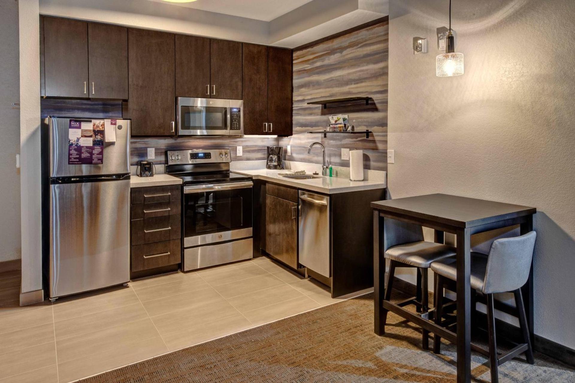 Residence Inn by Marriott Tulsa Midtown photo 11