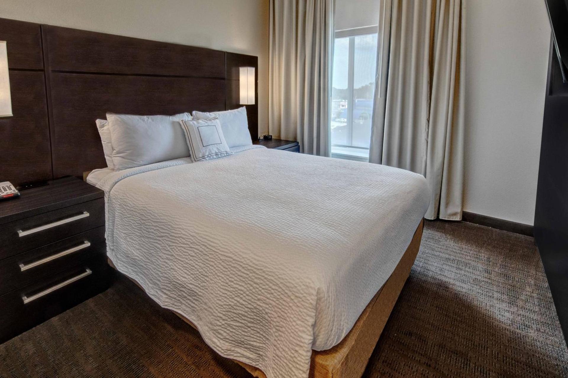 Residence Inn by Marriott Tulsa Midtown photo 12