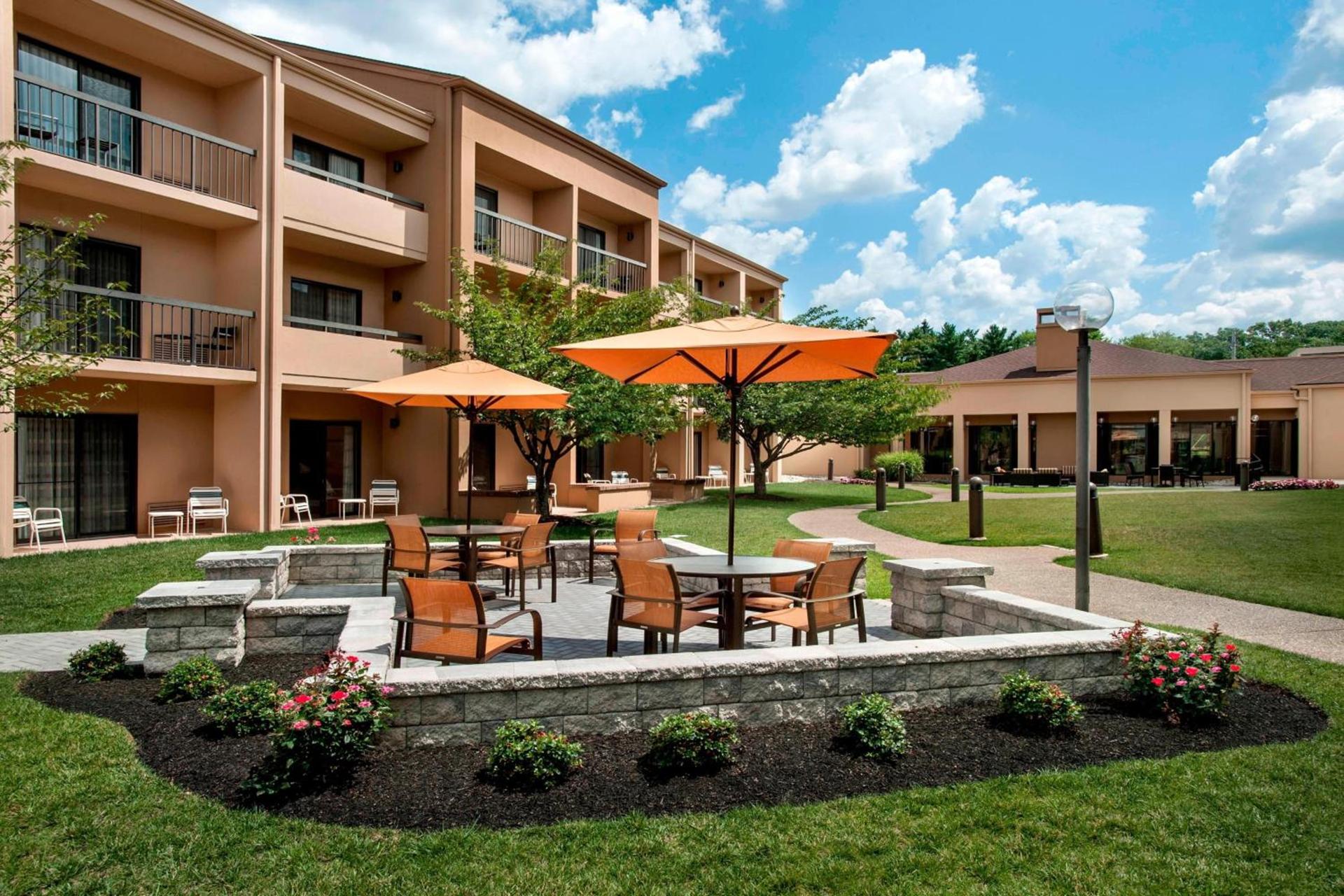 Courtyard Philadelphia Willow Grove photo 5