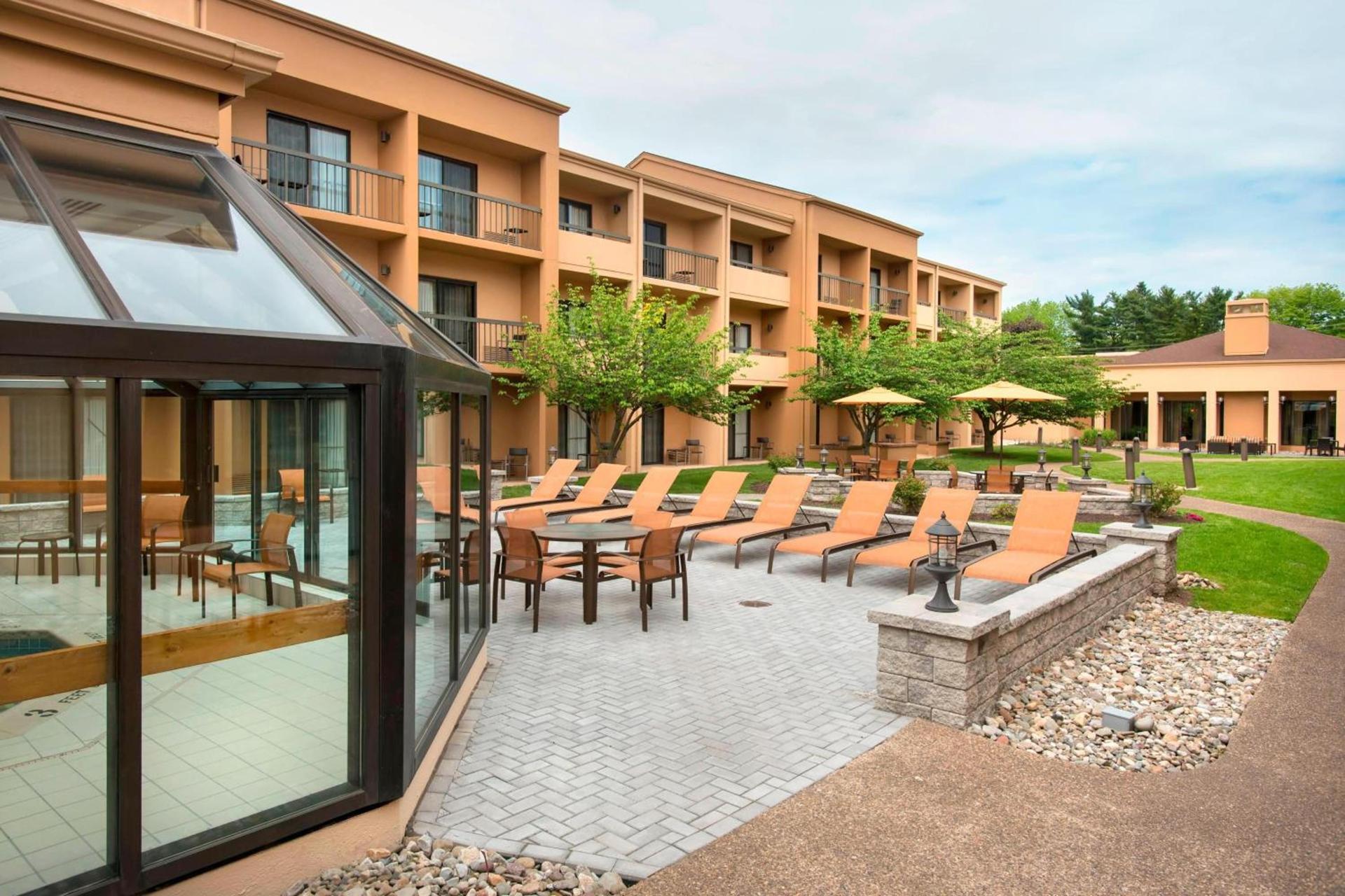 Courtyard Philadelphia Willow Grove photo 7