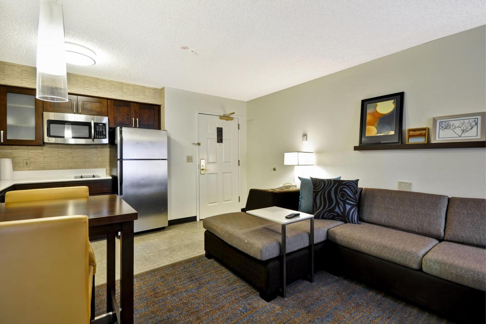 Residence Inn by Marriott Jacksonville Airport photo 14