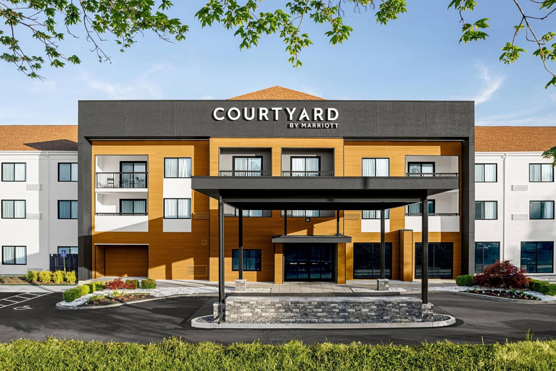 Courtyard Paducah West photo 3