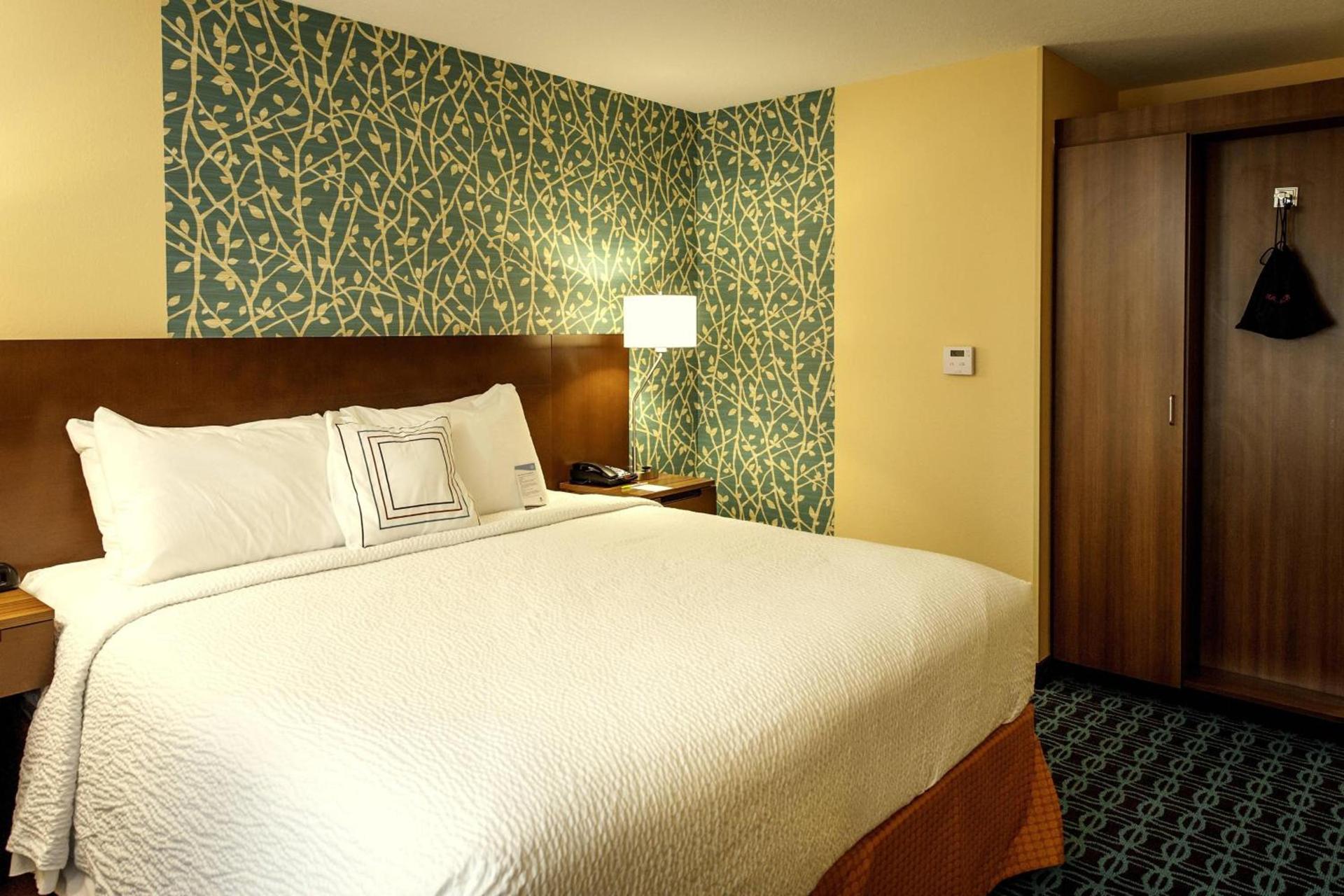 Fairfield Inn & Suites by Marriott Meridian photo 9