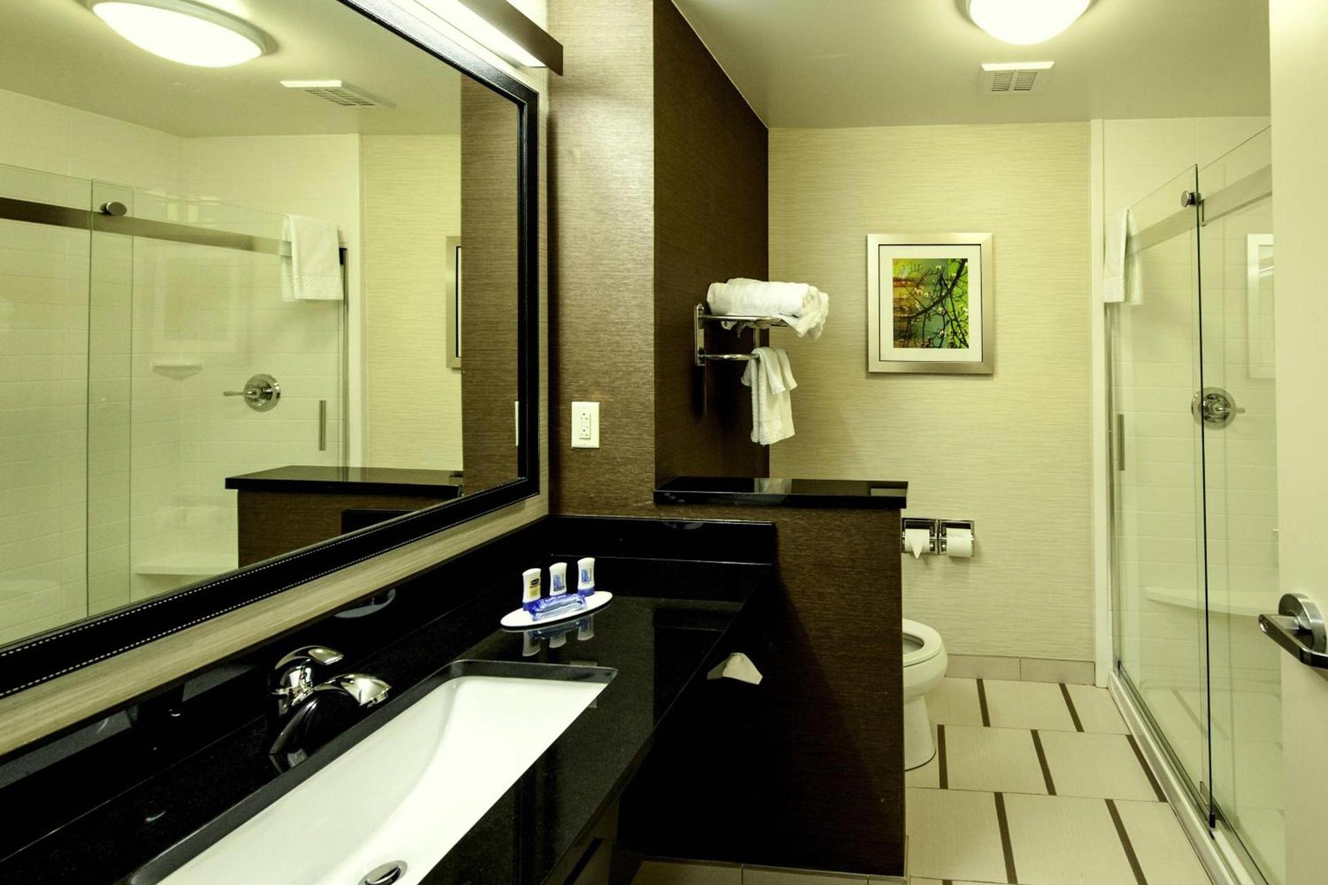 Fairfield Inn & Suites by Marriott Meridian photo 10