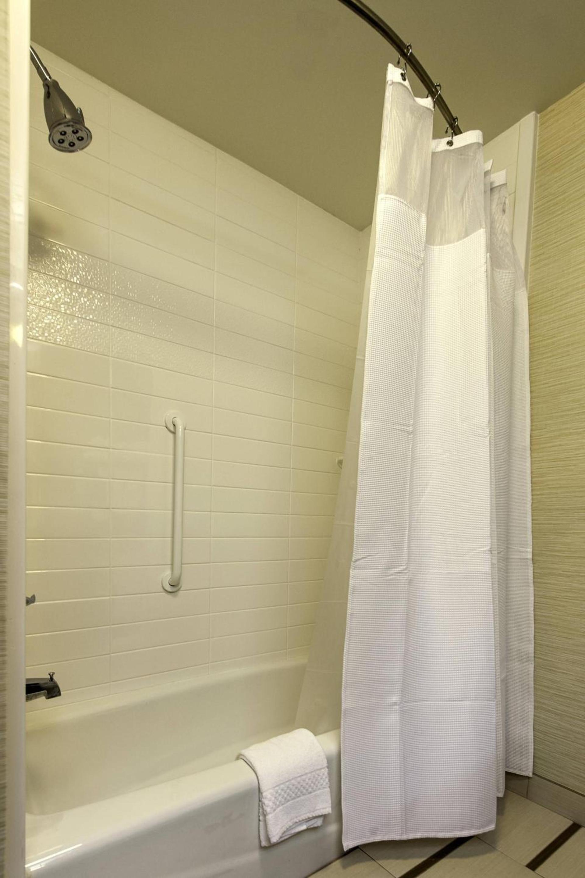 Fairfield Inn & Suites by Marriott Meridian photo 11