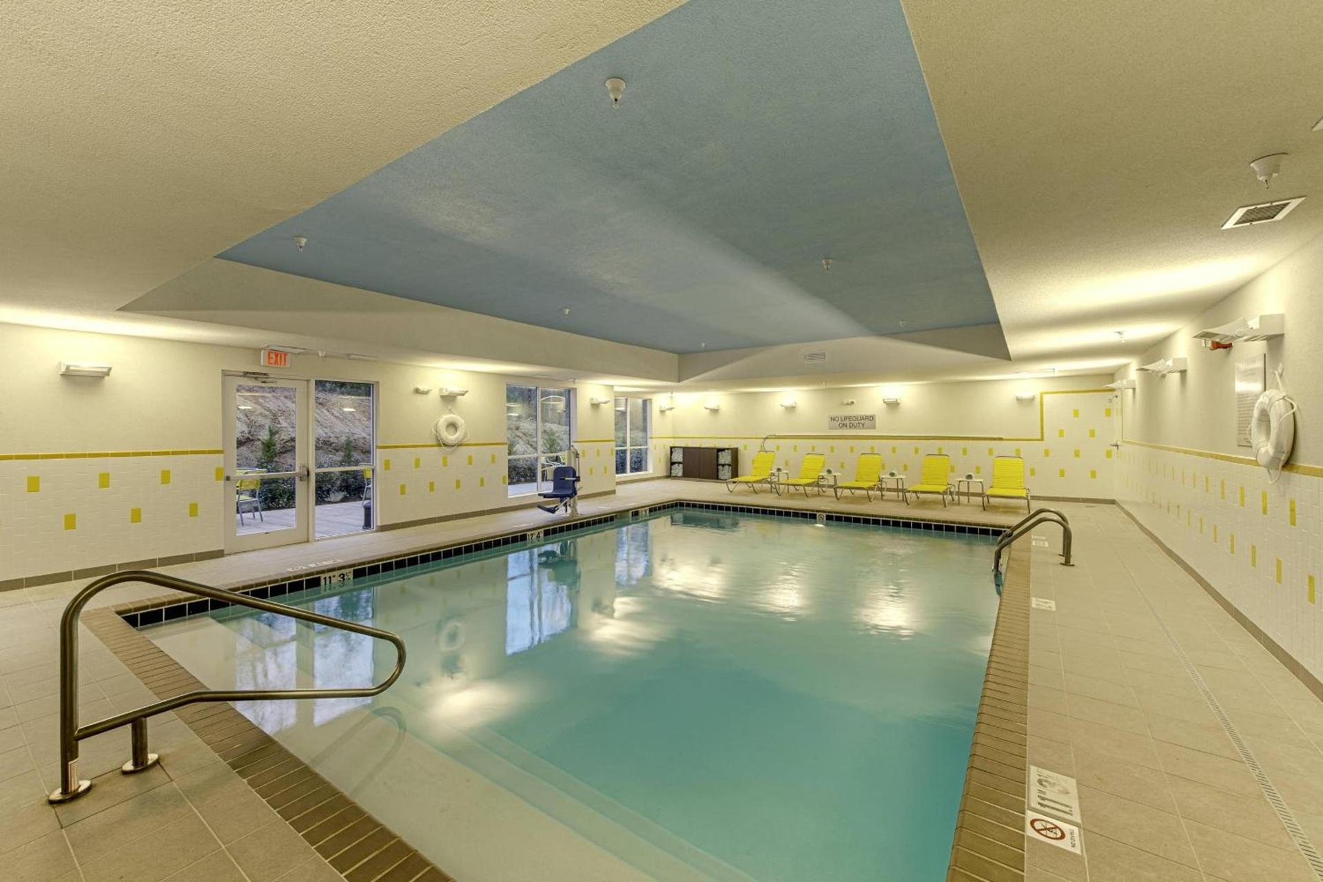 Fairfield Inn & Suites by Marriott Meridian photo 21