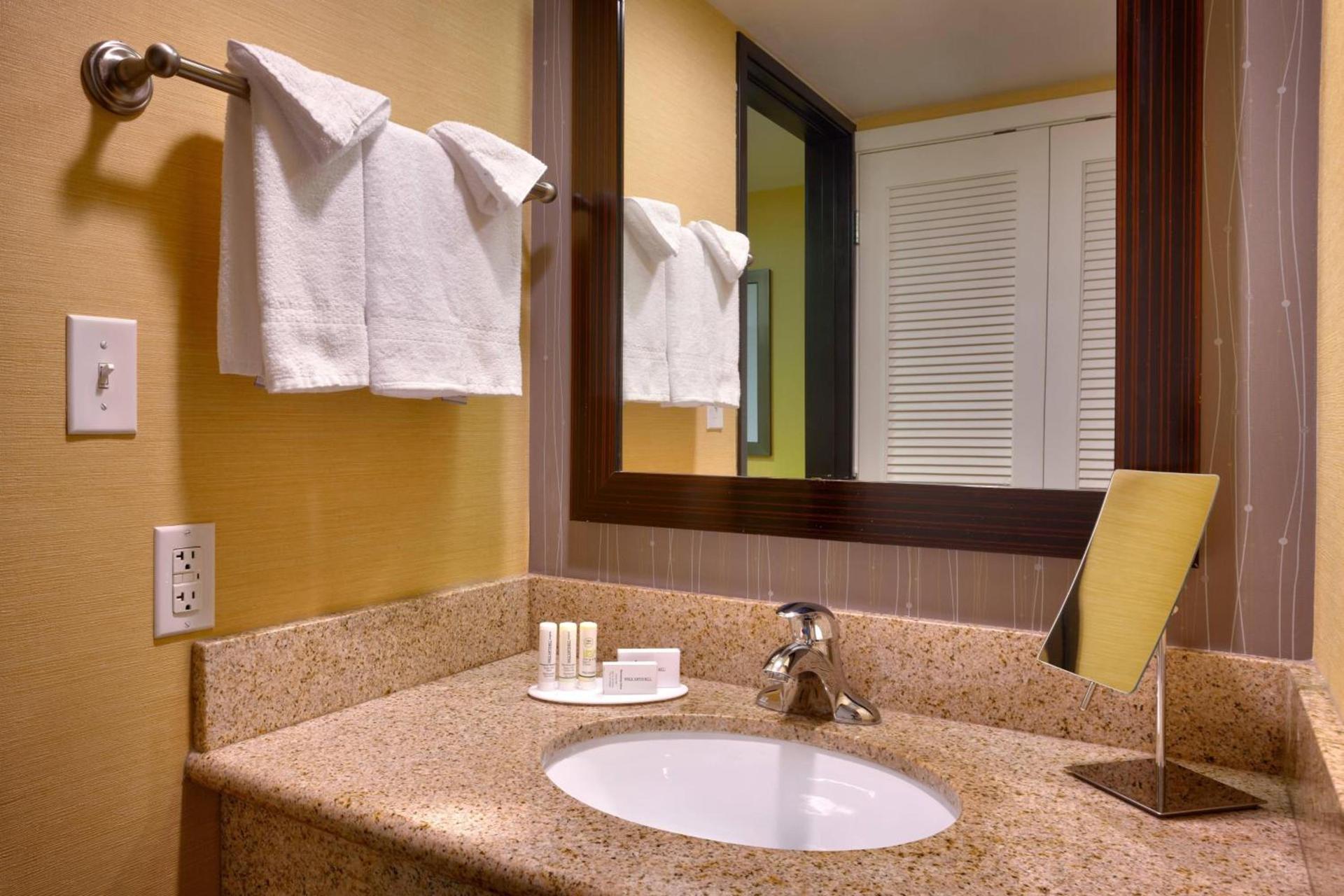 Courtyard by Marriott Salt Lake City Sandy photo 13