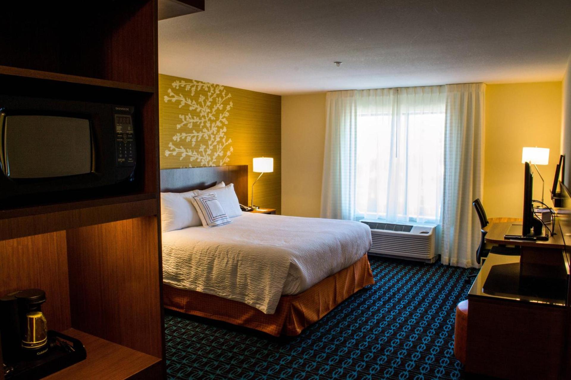 Wavecrest Lodge photo 11