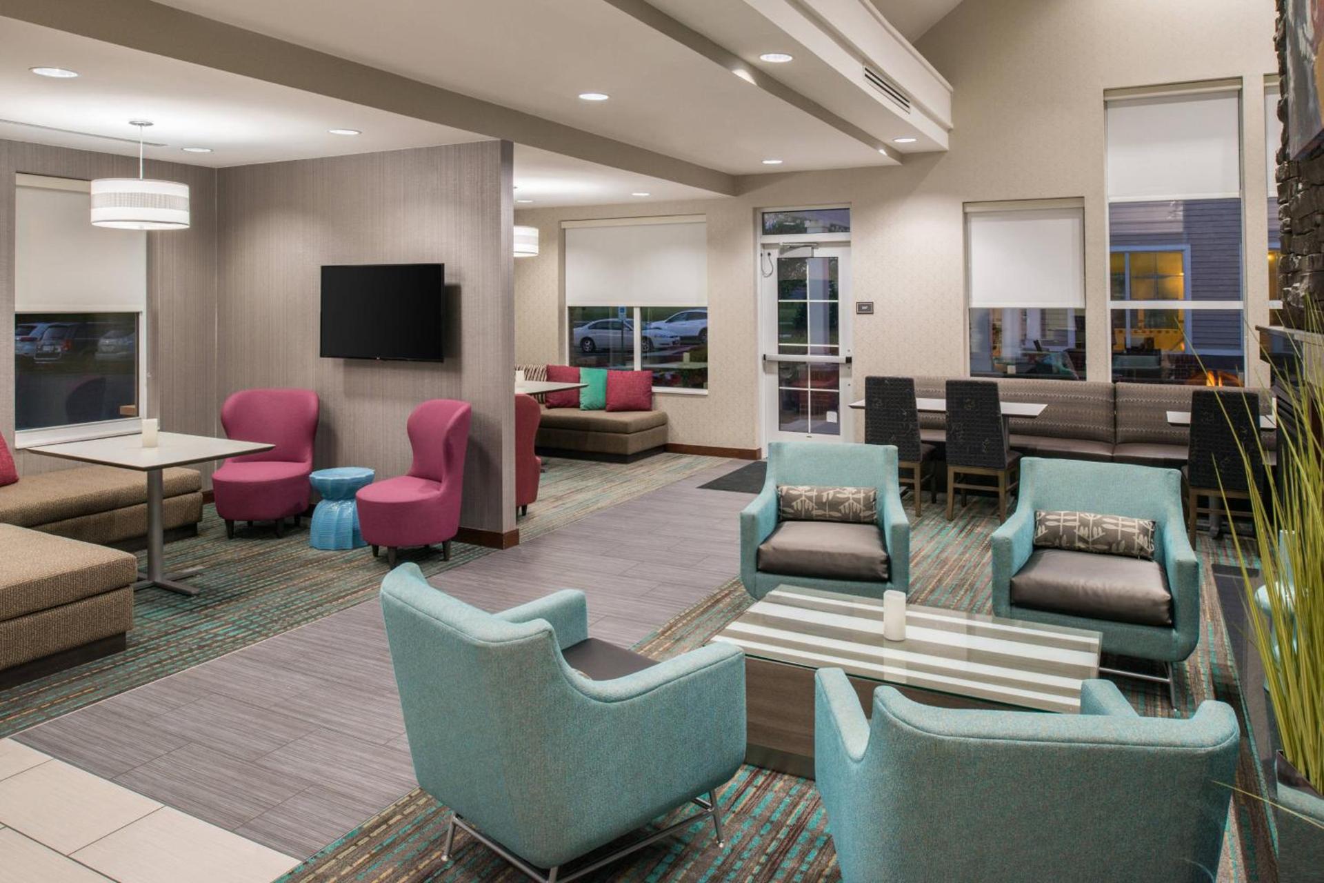 Residence Inn by Marriott Harrisonburg photo 4
