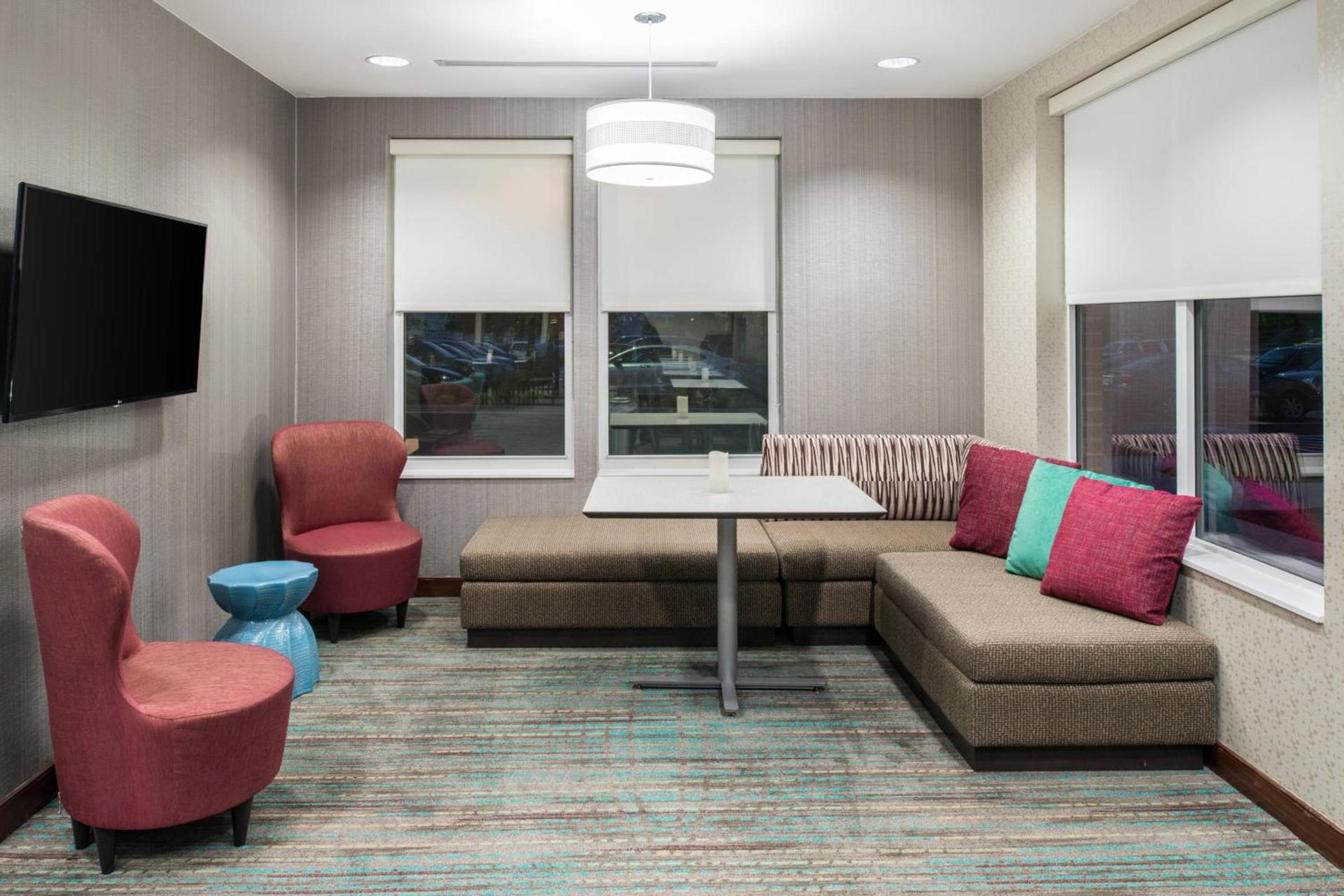 Residence Inn by Marriott Harrisonburg photo 5